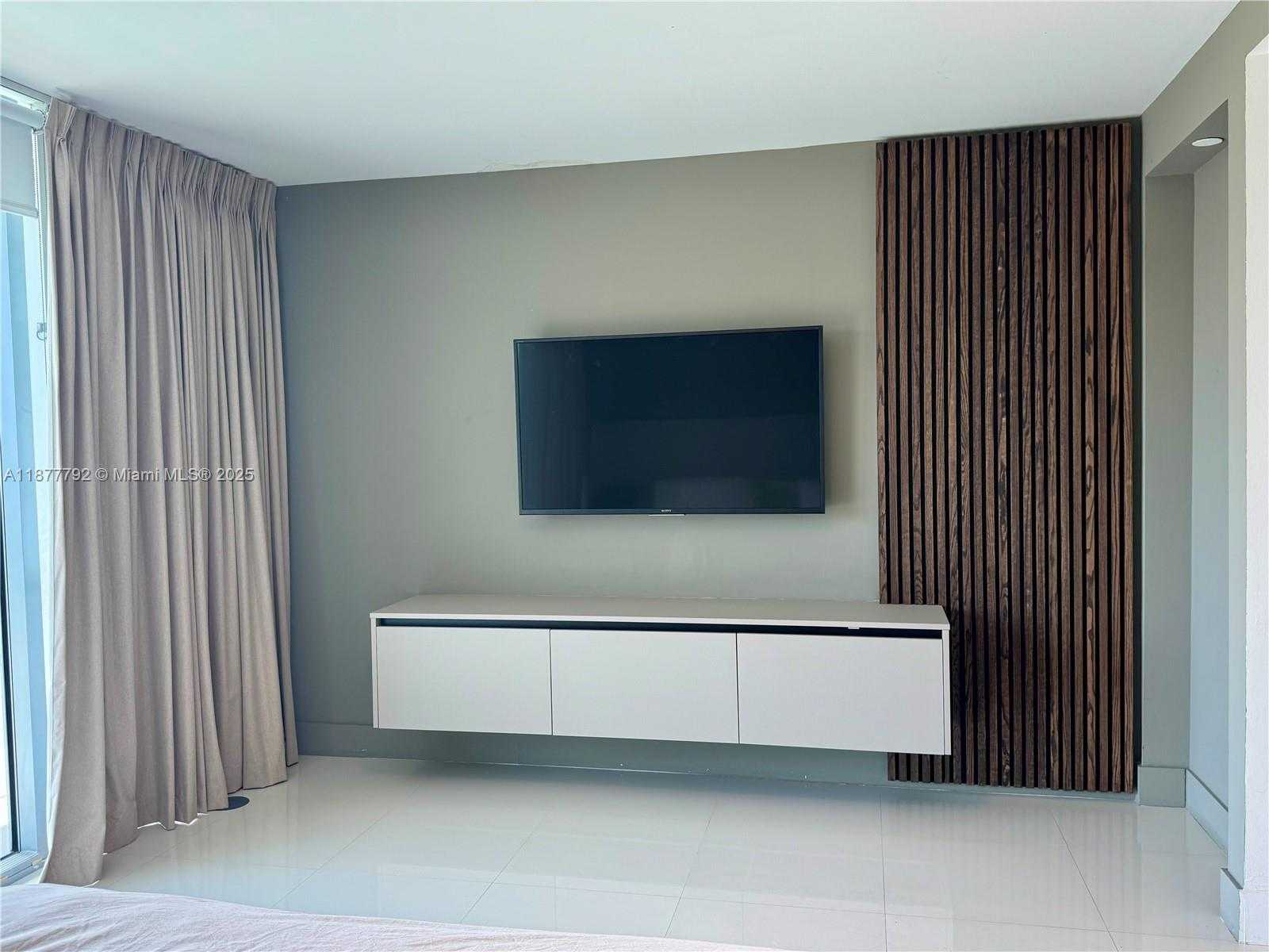 Small Image of 2950 NORTH EAST 188TH ST #443, Aventura Number 16