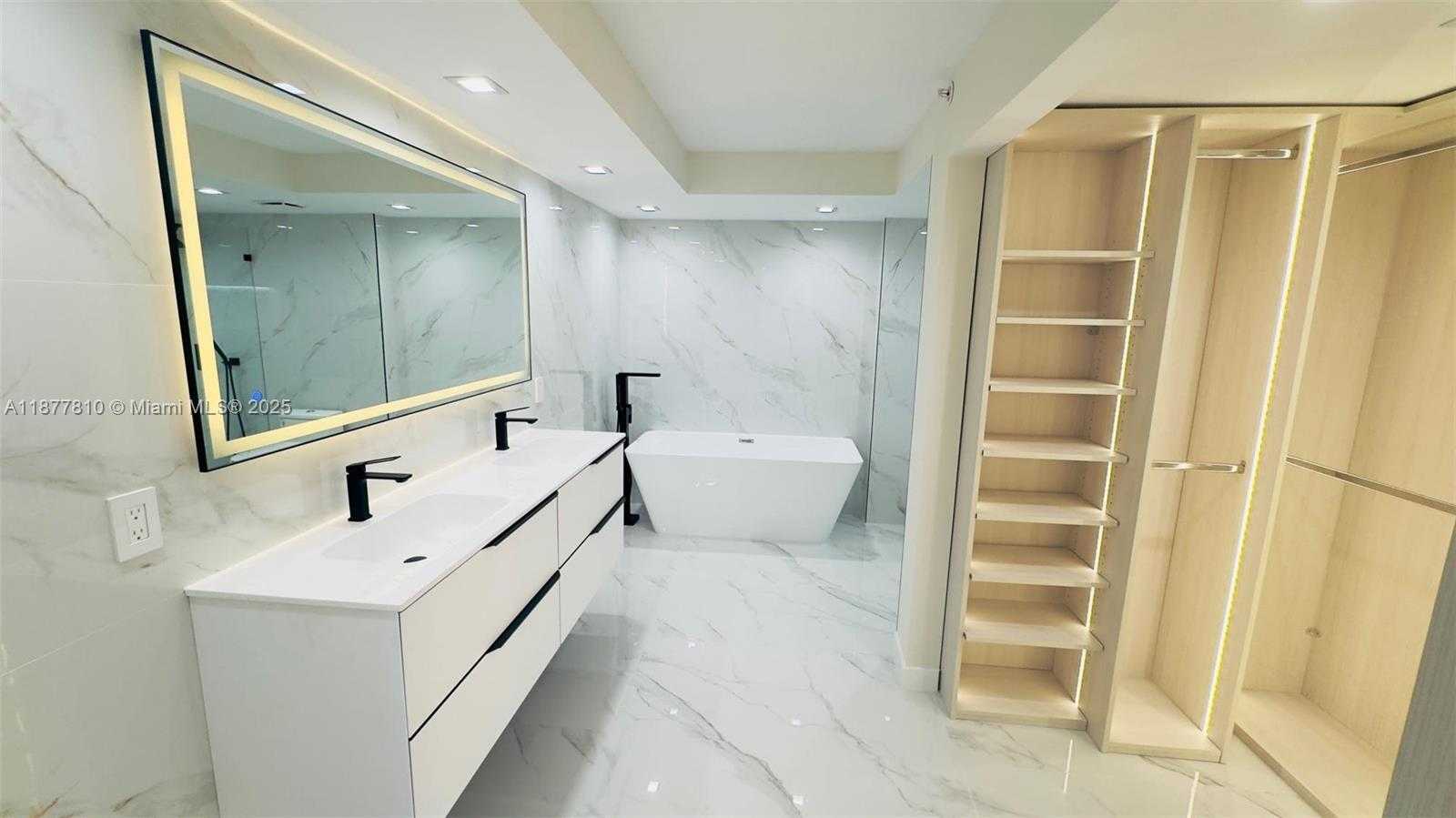 Small Image of 3500 MYSTIC POINTE DR #1107, Aventura Number 32