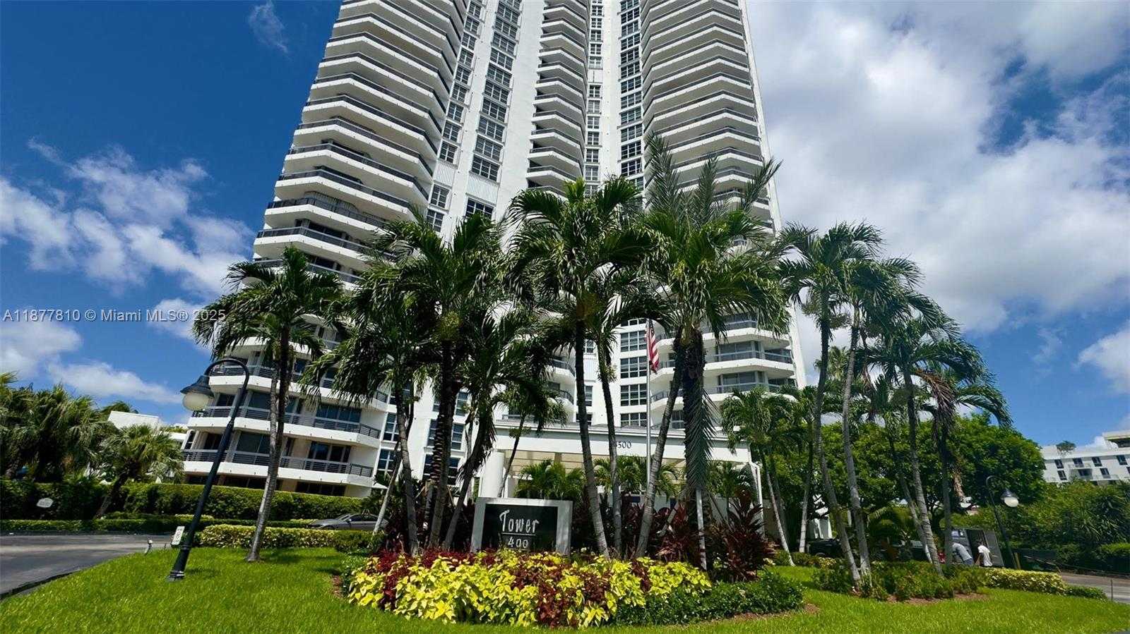 Small Image of 3500 MYSTIC POINTE DR #1107, Aventura Number 42