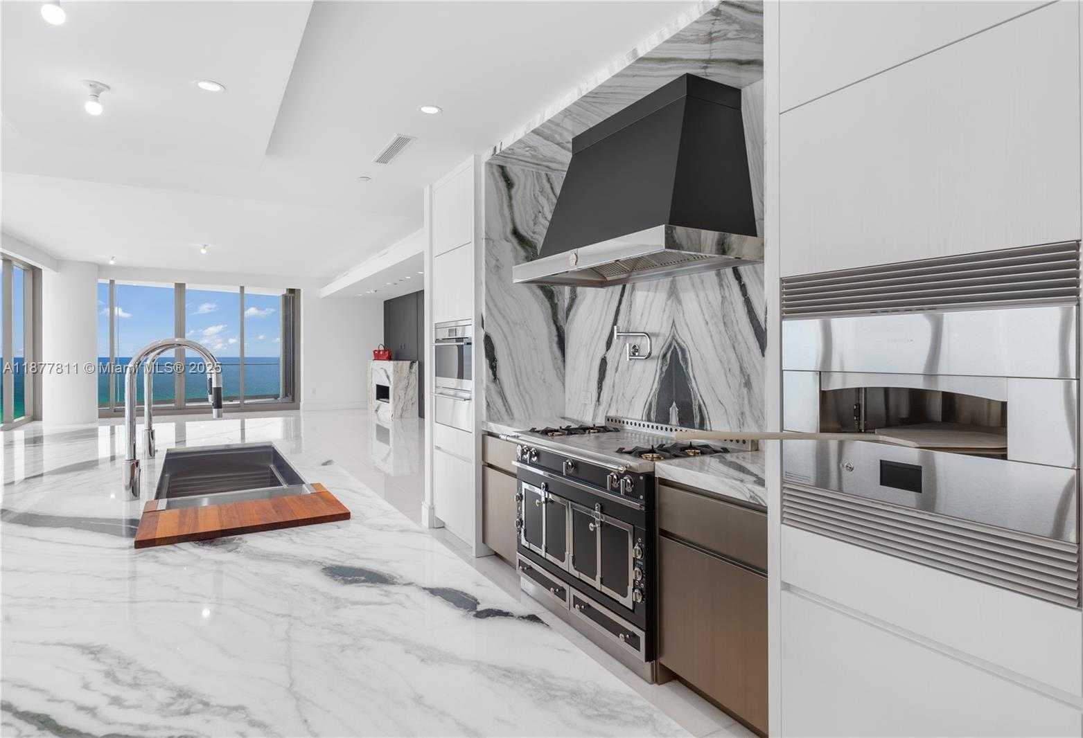 Small Image of 17975 COLLINS AVE #N-1802, Sunny Isles Beach Number 12