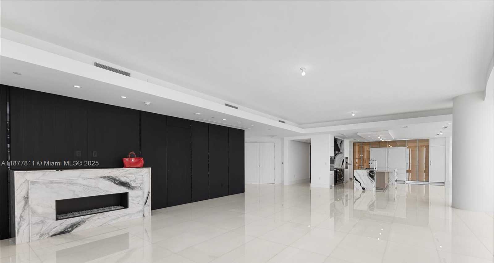 Small Image of 17975 COLLINS AVE #N-1802, Sunny Isles Beach Number 6