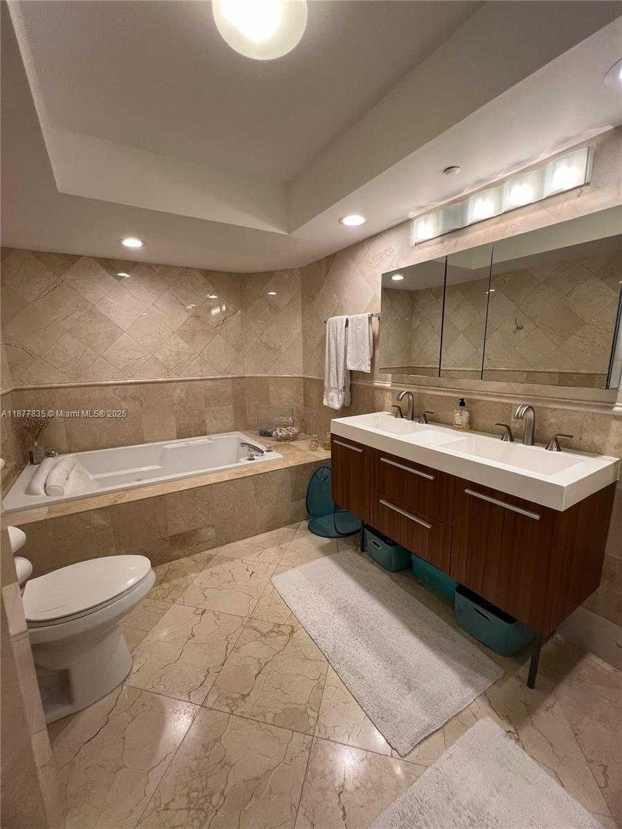 Small Image of 16400 COLLINS AVE #1545, Sunny Isles Beach Number 11