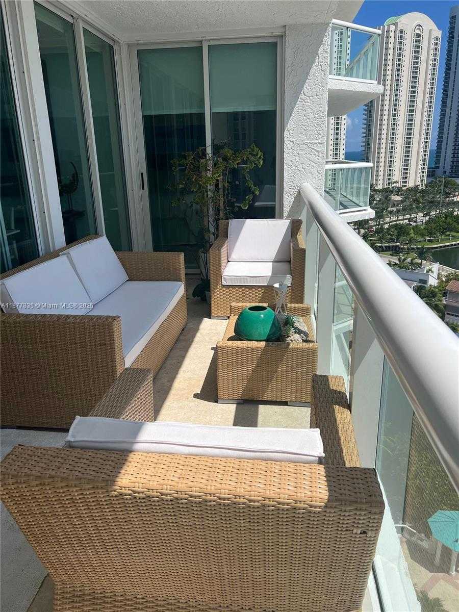 Small Image of 16400 COLLINS AVE #1545, Sunny Isles Beach Number 31