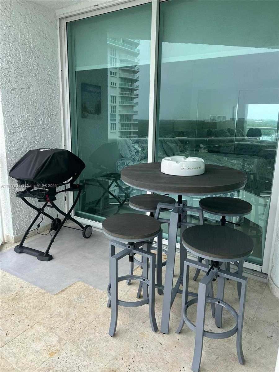 Small Image of 16400 COLLINS AVE #1545, Sunny Isles Beach Number 5