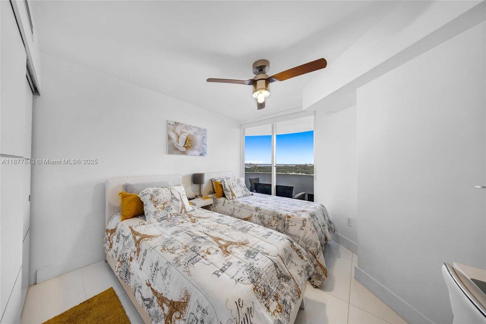 Small Image of 6301 COLLINS AVE #2107, Miami Beach Number 20