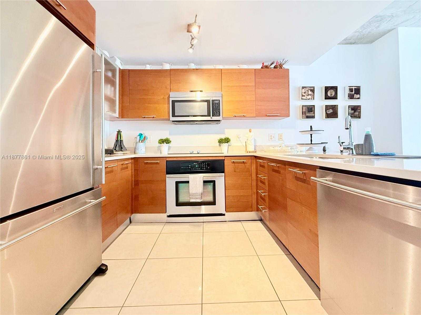Small Image of 3250 NORTH EAST 1ST AVE #617, Miami Number 5