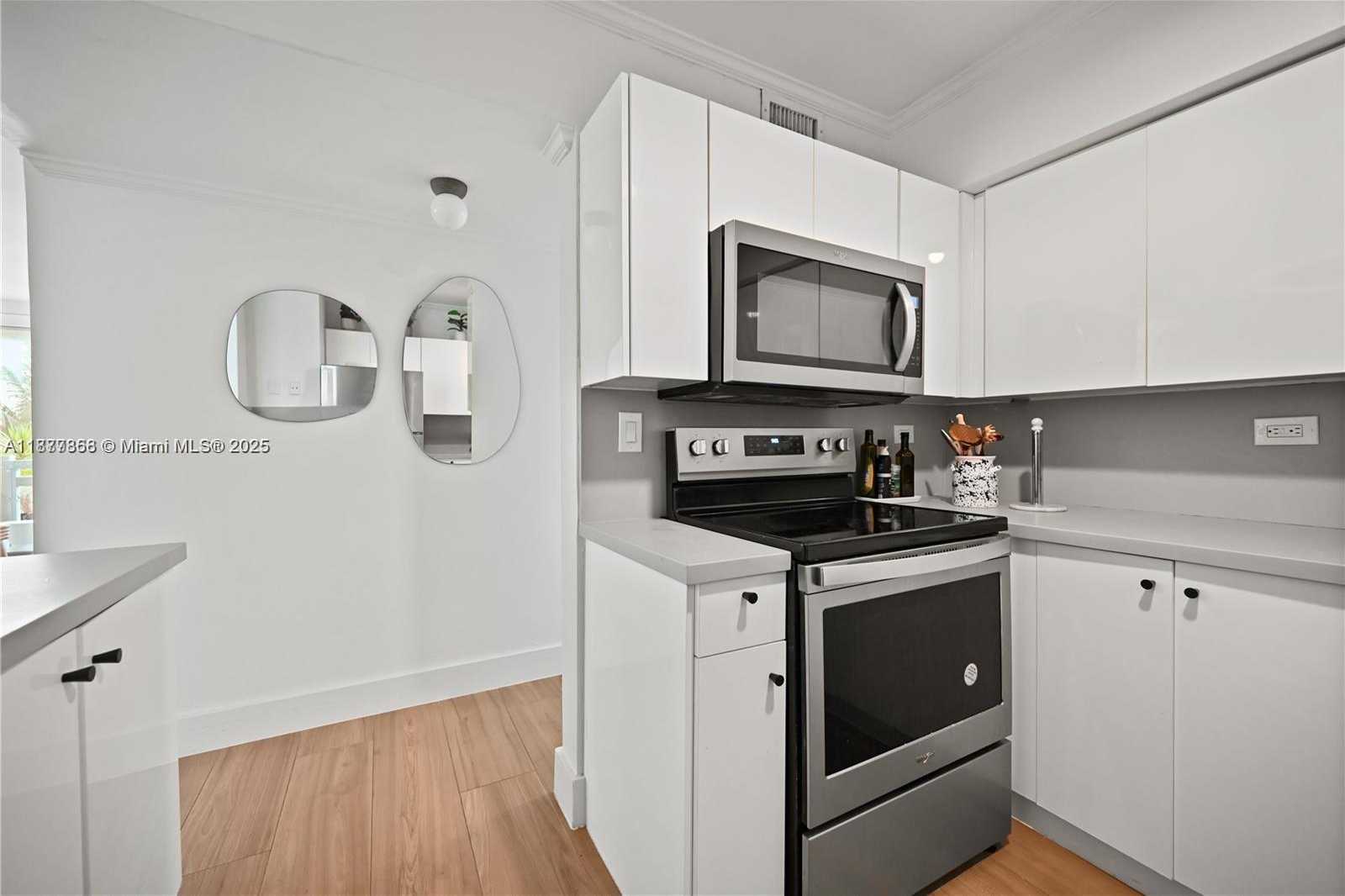 Small Image of 1500 BAY RD #328S, Miami Beach Number 30