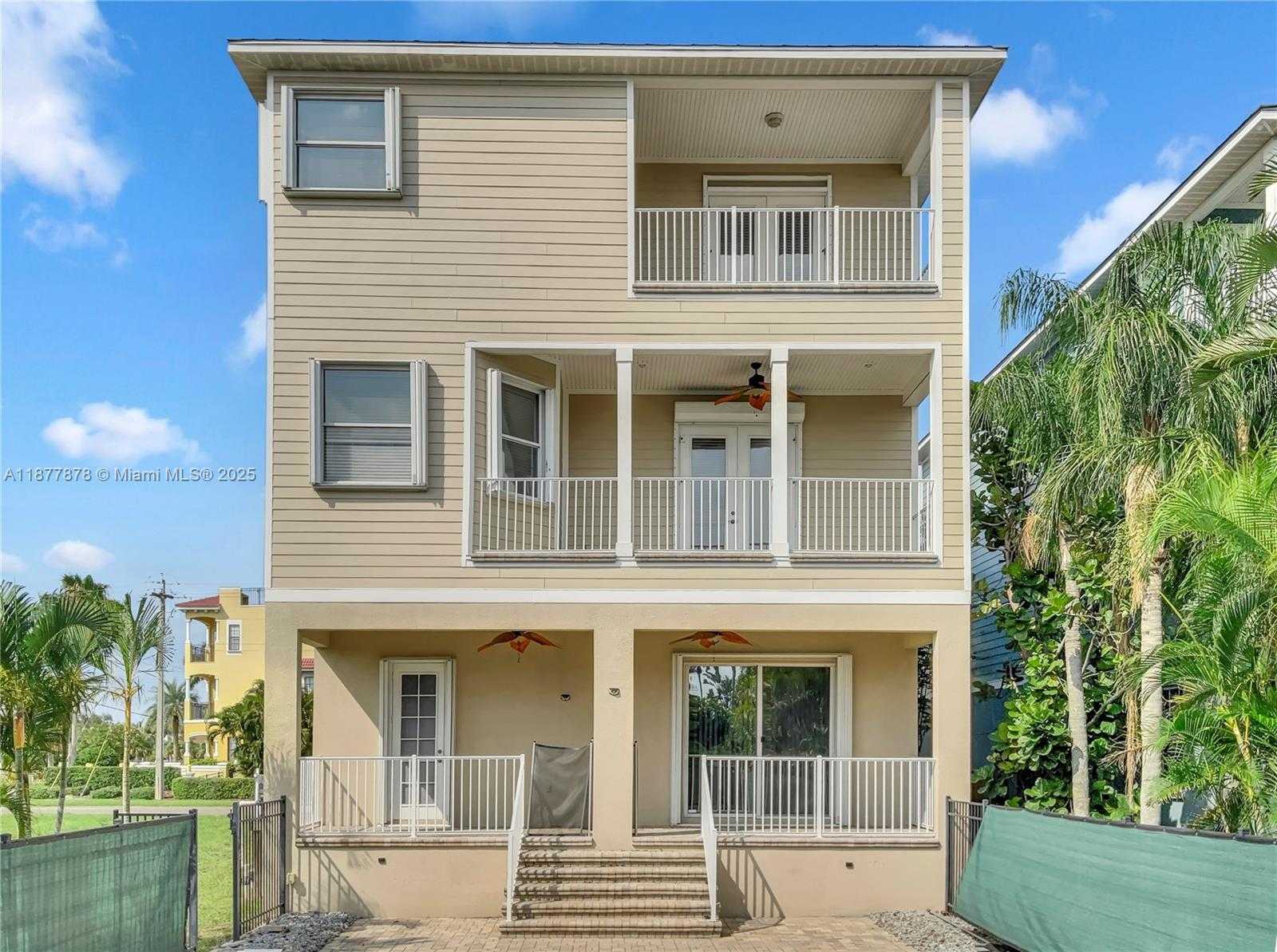 Small Image of 1340 APOLLO BEACH, Other City - In The State Of Florida Number 29