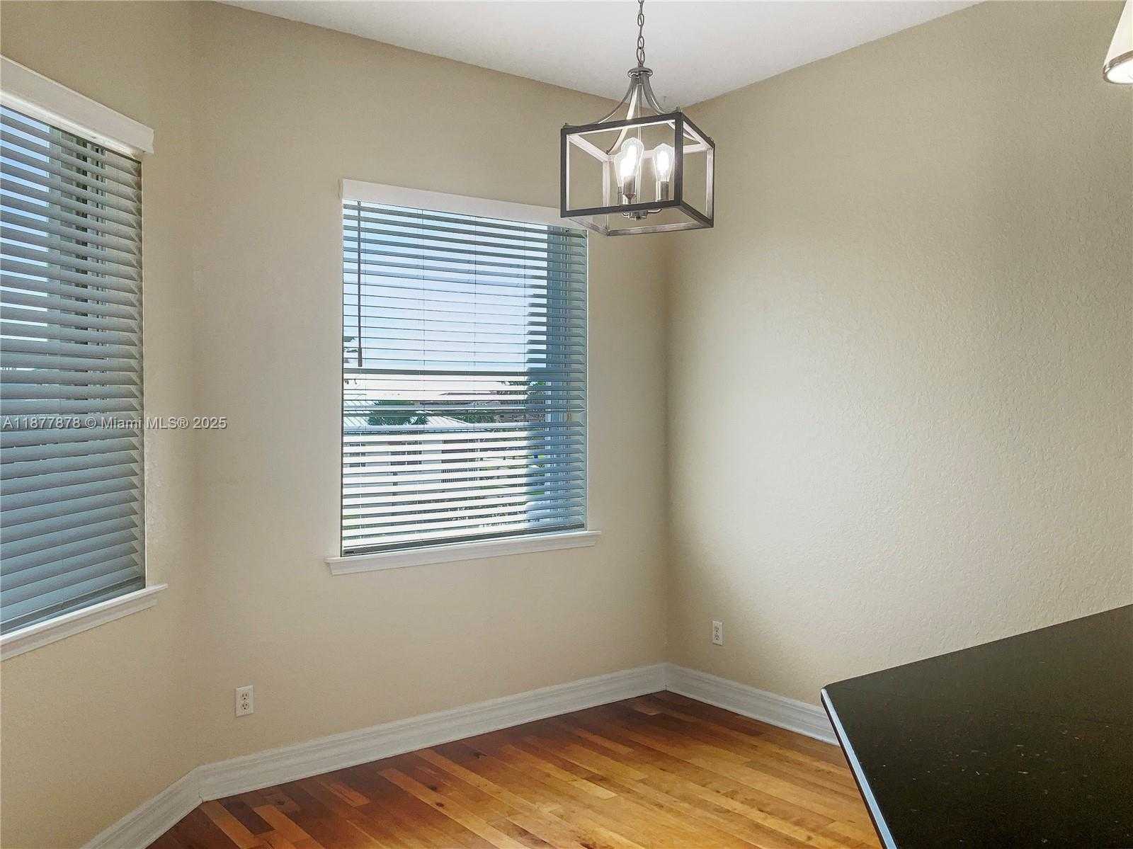 Small Image of 1340 APOLLO BEACH, Other City - In The State Of Florida Number 7