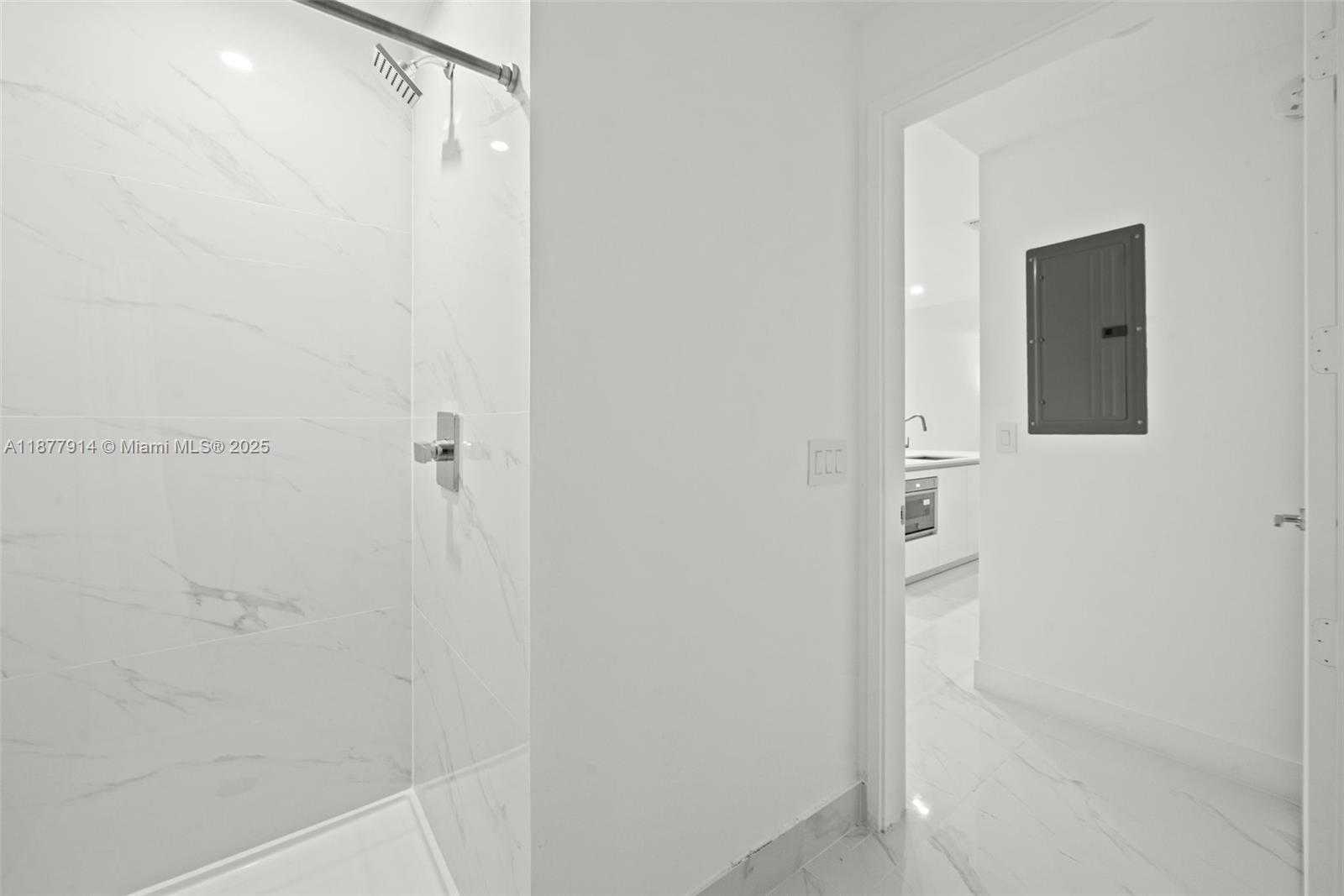 Small Image of 700 NORTH EAST 24TH #3404, Miami Number 27