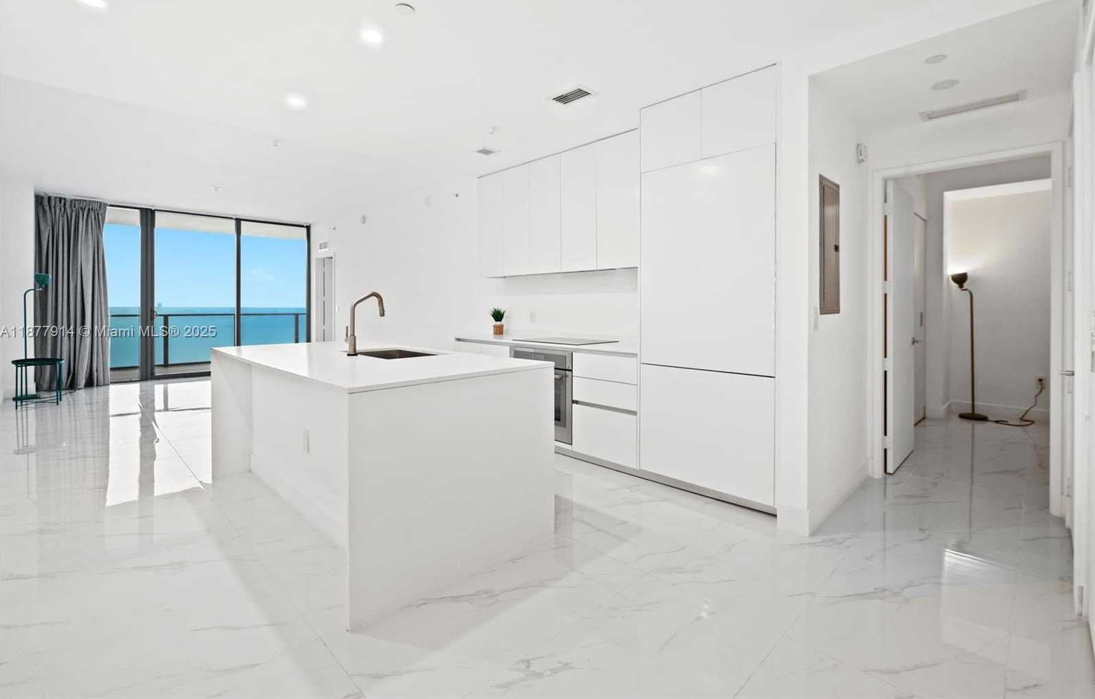 Small Image of 700 NORTH EAST 24TH #3404, Miami Number 9