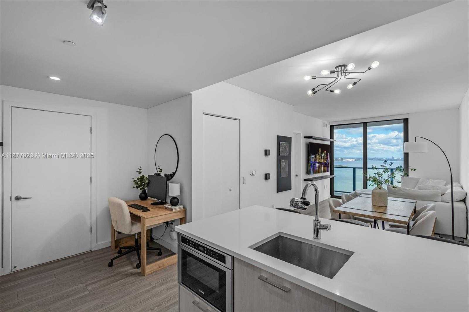 Small Image of 501 NORTH EAST 31ST ST #3704, Miami Number 10