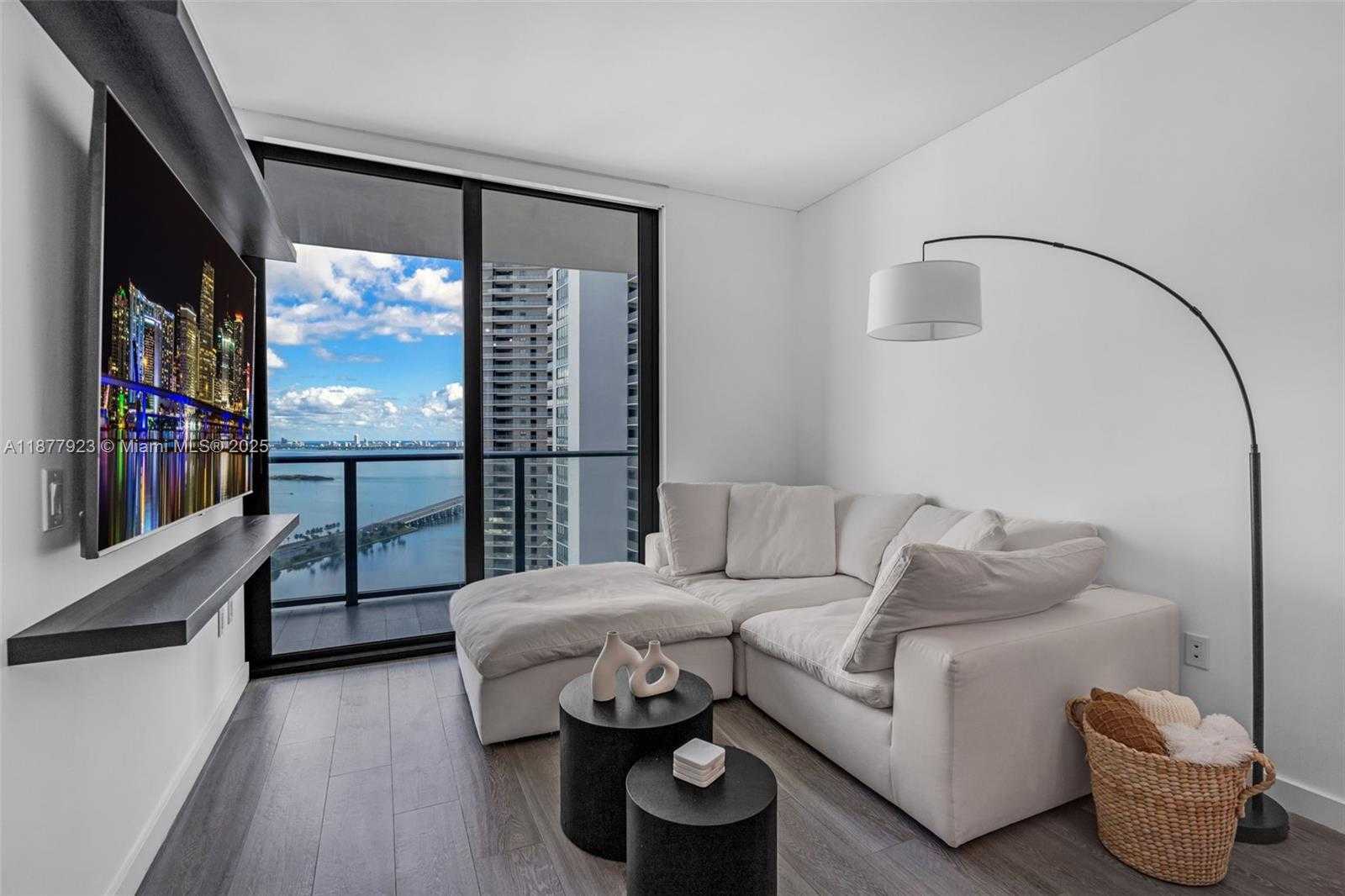 Small Image of 501 NORTH EAST 31ST ST #3704, Miami Number 18