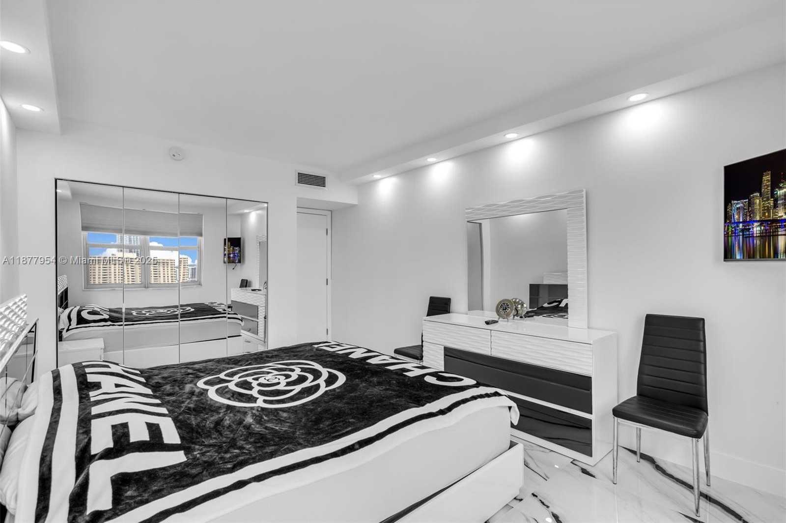 Small Image of 1965 SOUTH OCEAN DR #15B, Hallandale Beach Number 10