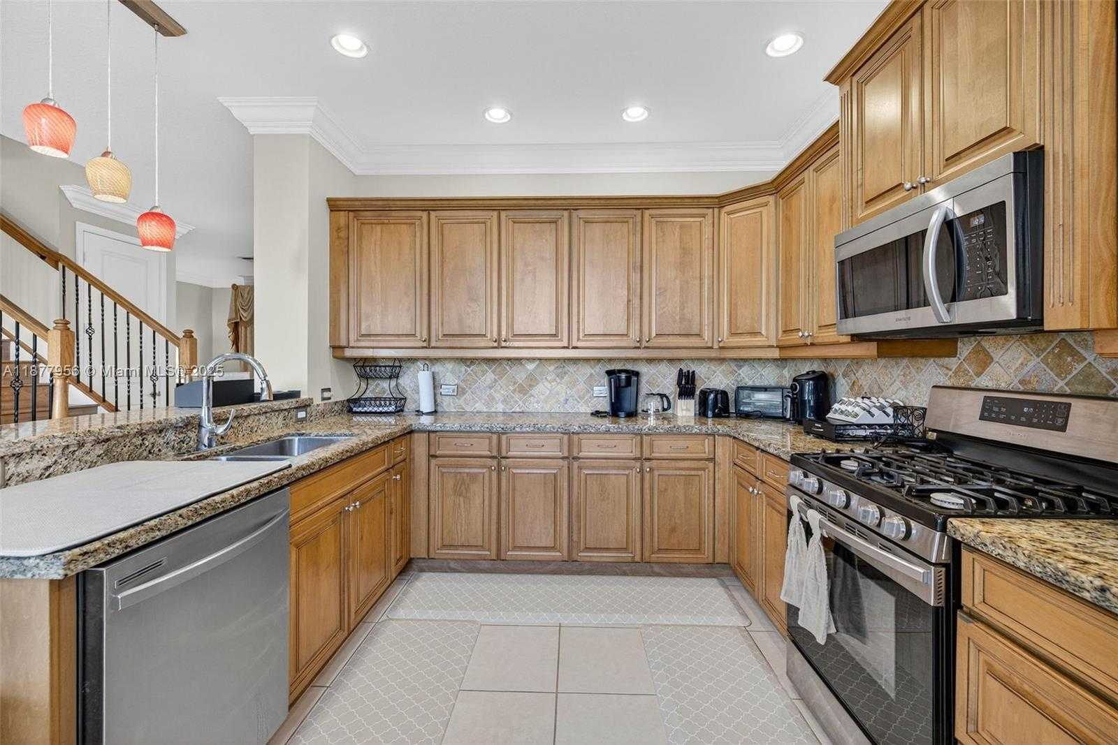 Small Image of 2925 NORTH WEST 126TH AVE #303-1, Sunrise Number 14