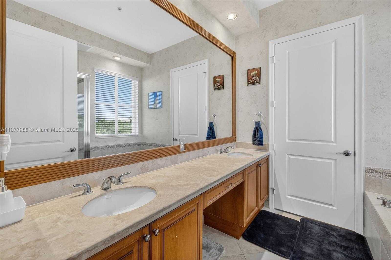 Small Image of 2925 NORTH WEST 126TH AVE #303-1, Sunrise Number 31