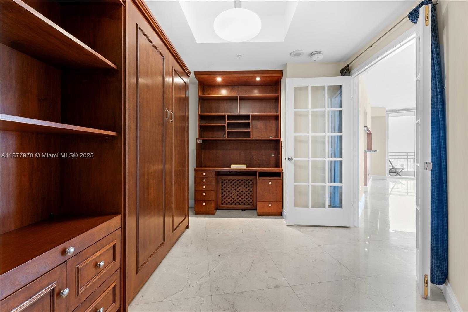 Small Image of 848 BRICKELL KEY DR #2502, Miami Number 14
