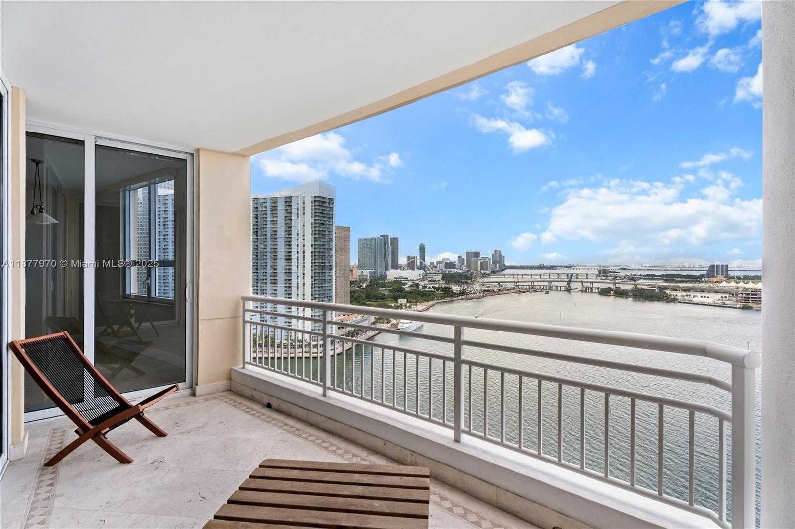 Small Image of 848 BRICKELL KEY DR #2502, Miami Number 3