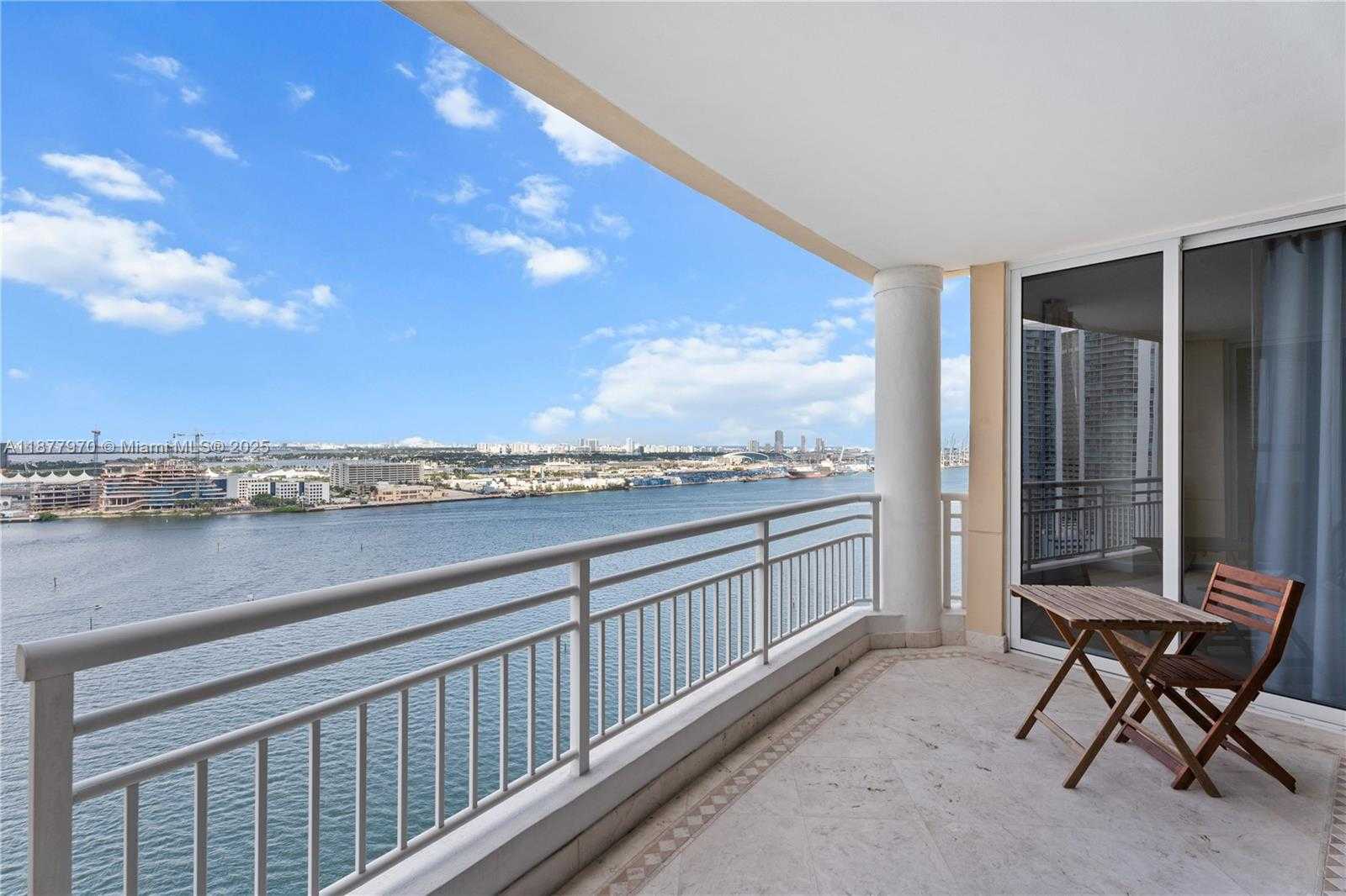 Small Image of 848 BRICKELL KEY DR #2502, Miami Number 4