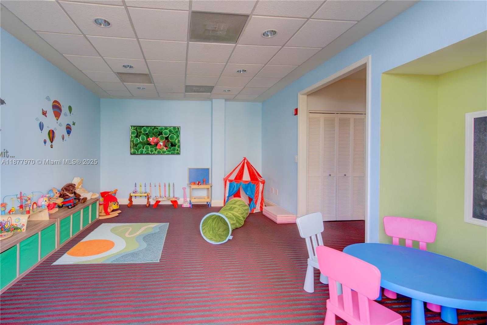 Small Image of 848 BRICKELL KEY DR #2502, Miami Number 42