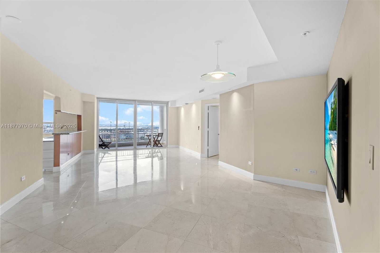 Small Image of 848 BRICKELL KEY DR #2502, Miami Number 5