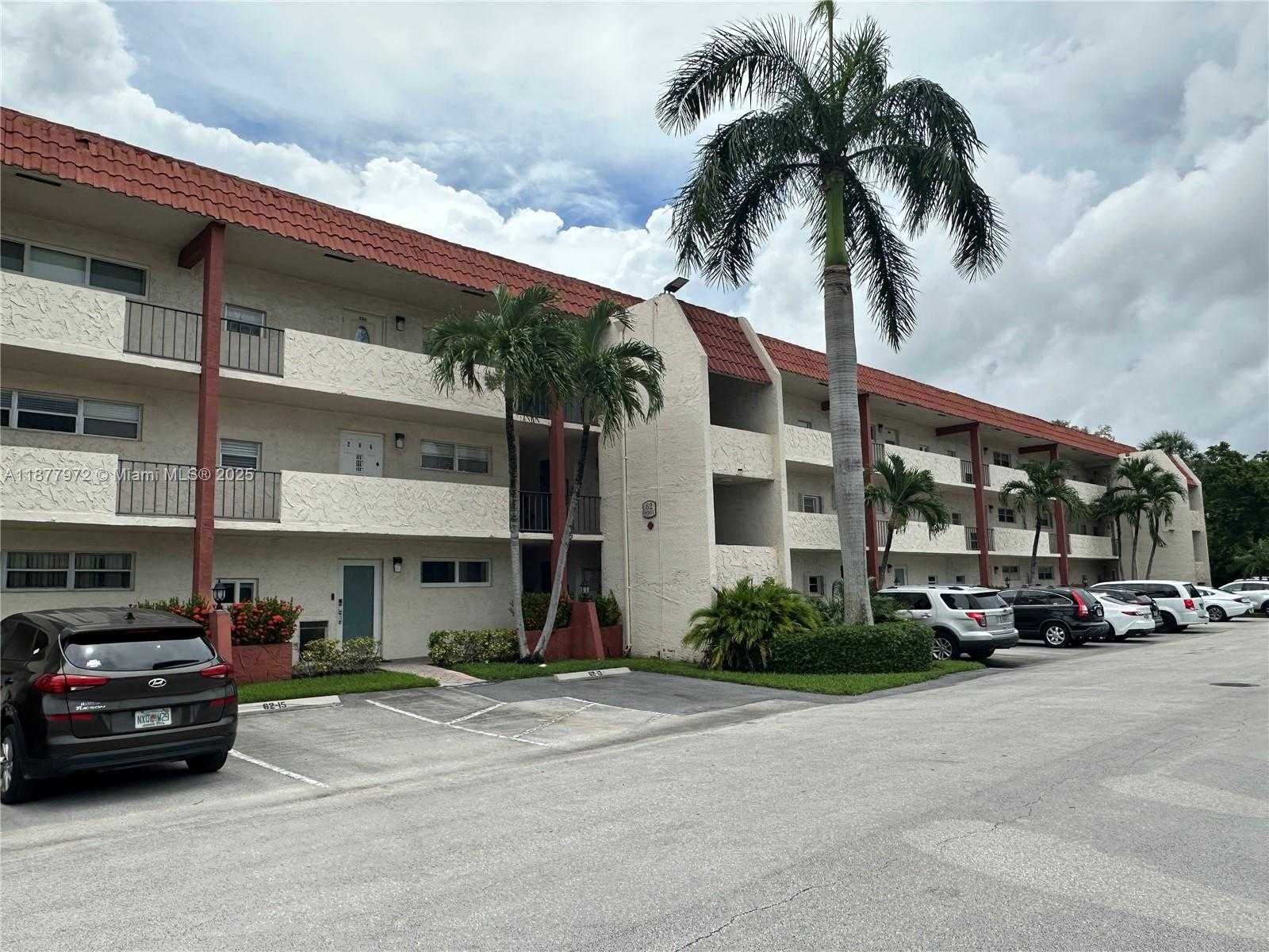 Small Image of 8901 EAST HOLLYBROOK BLVD #306, Pembroke Pines Number 2
