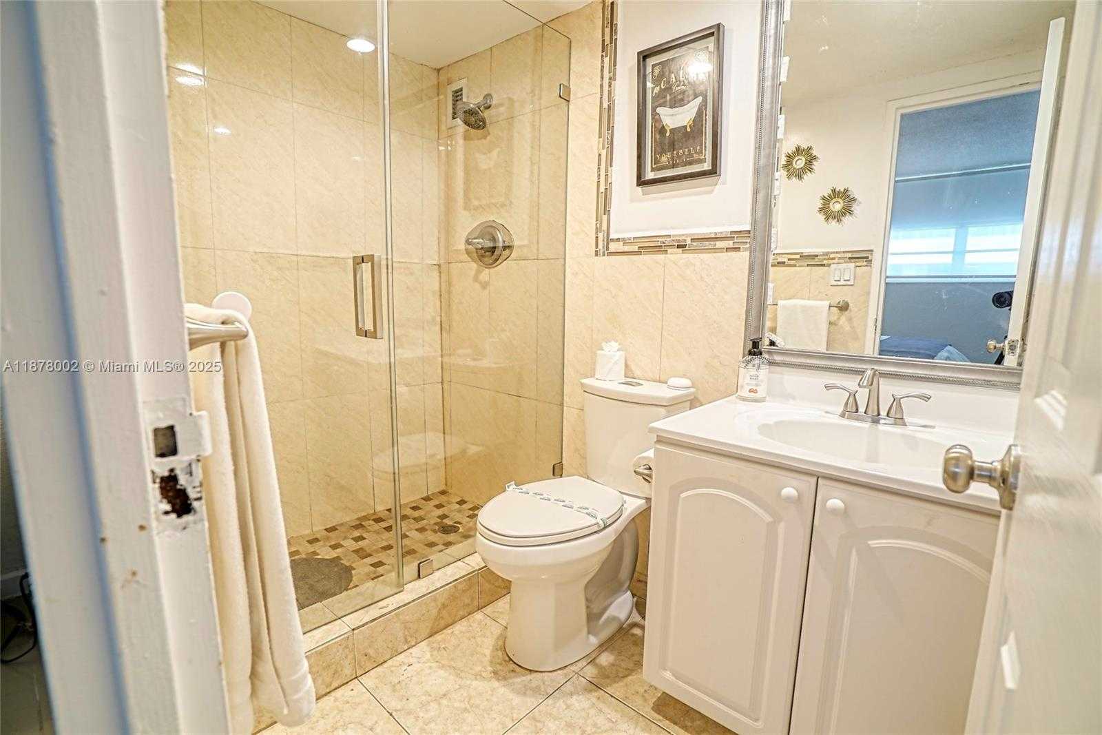 Small Image of 4001 SOUTH OCEAN DR #11J, Hollywood Number 10