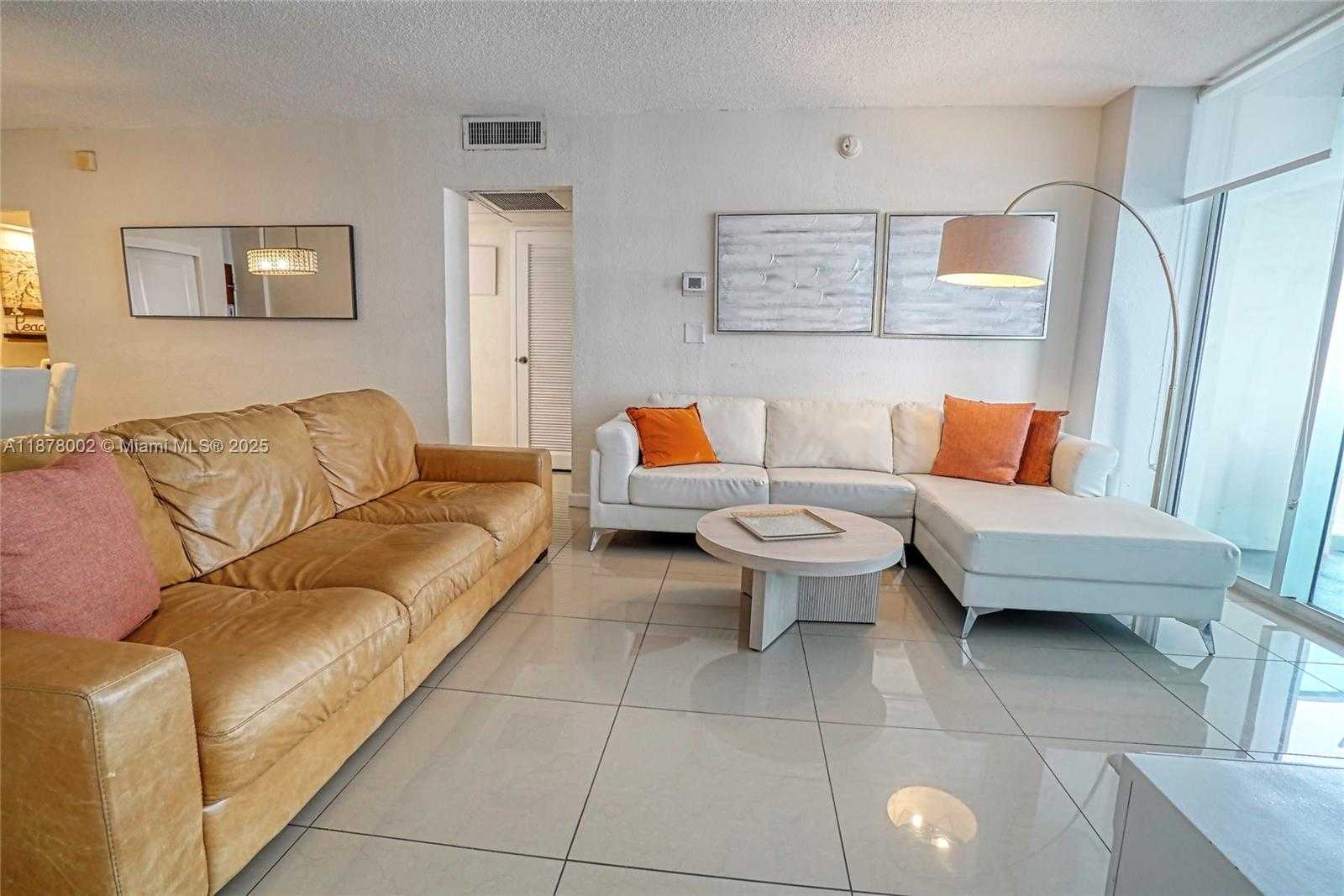 Small Image of 4001 SOUTH OCEAN DR #11J, Hollywood Number 2