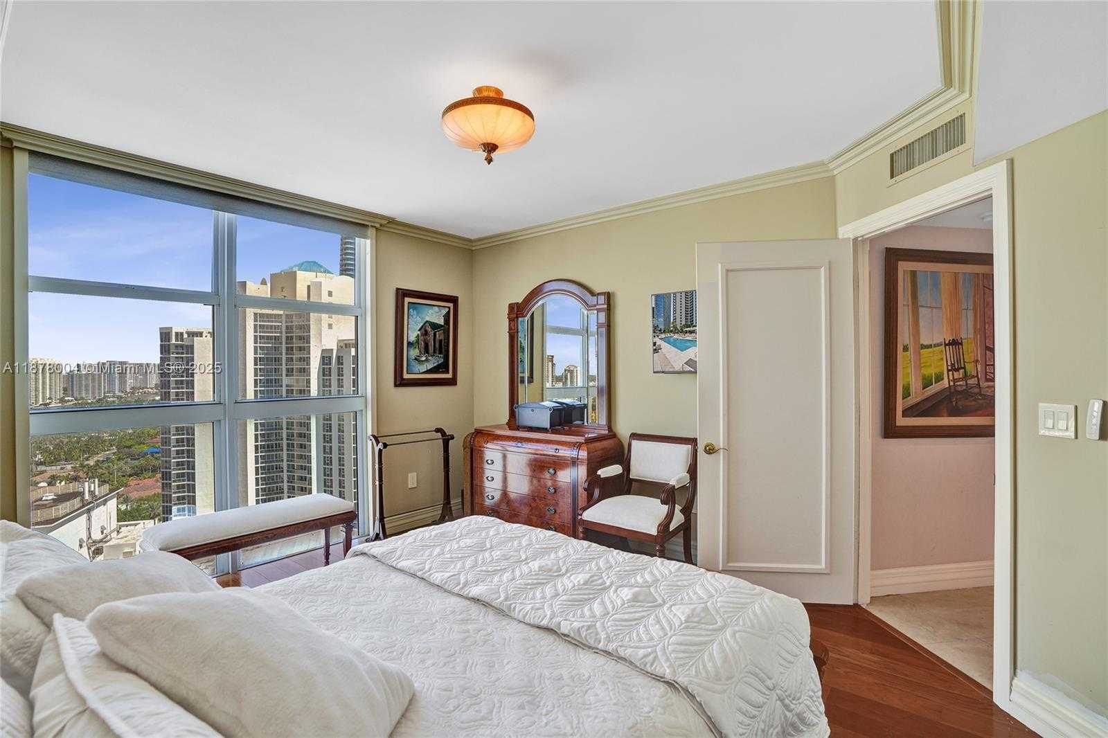 Small Image of 19111 COLLINS AVE #2101, Sunny Isles Beach Number 25