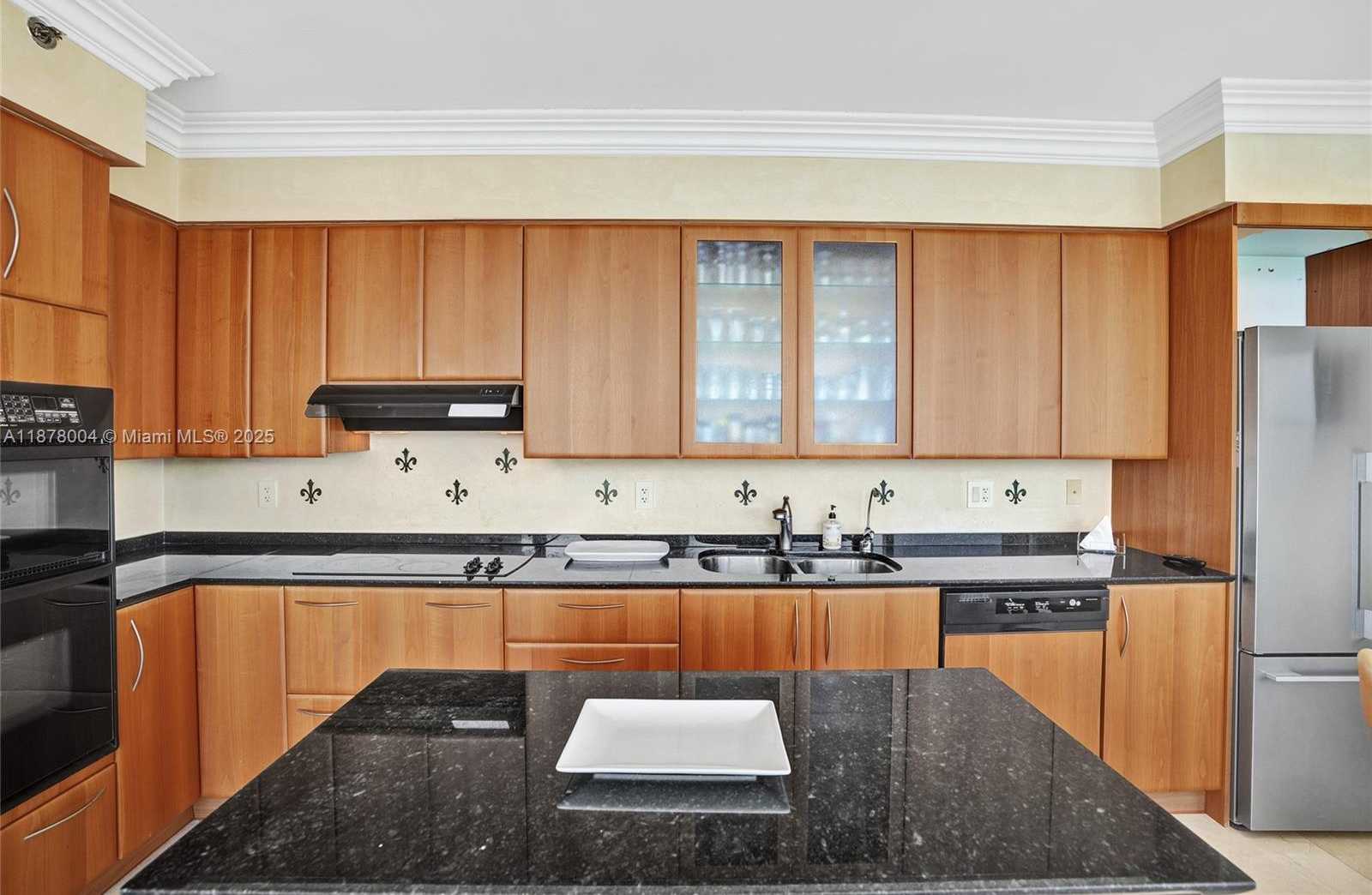 Small Image of 19111 COLLINS AVE #2101, Sunny Isles Beach Number 6