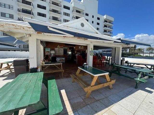 Small Image of 5445 COLLINS AVE #1602, Miami Beach Number 19