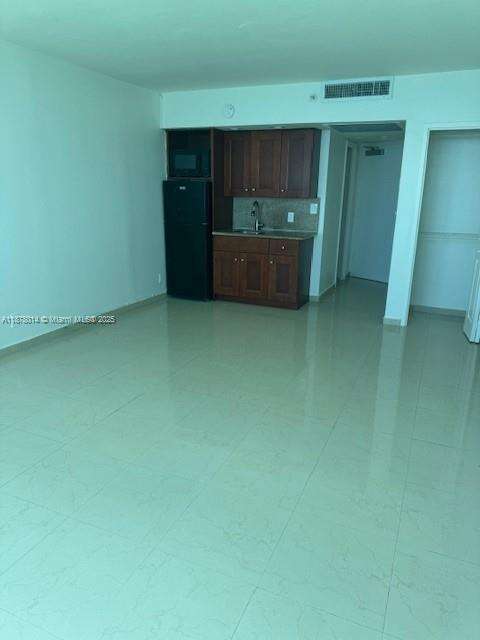 Small Image of 5445 COLLINS AVE #1602, Miami Beach Number 8