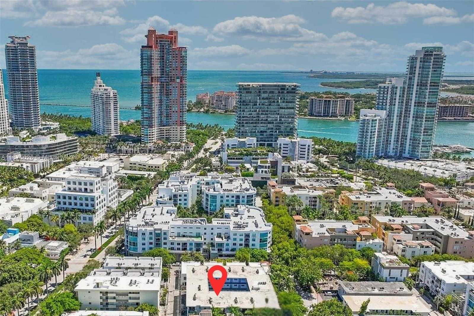Small Image of 221 MERIDIAN AVE #211, Miami Beach Number 14