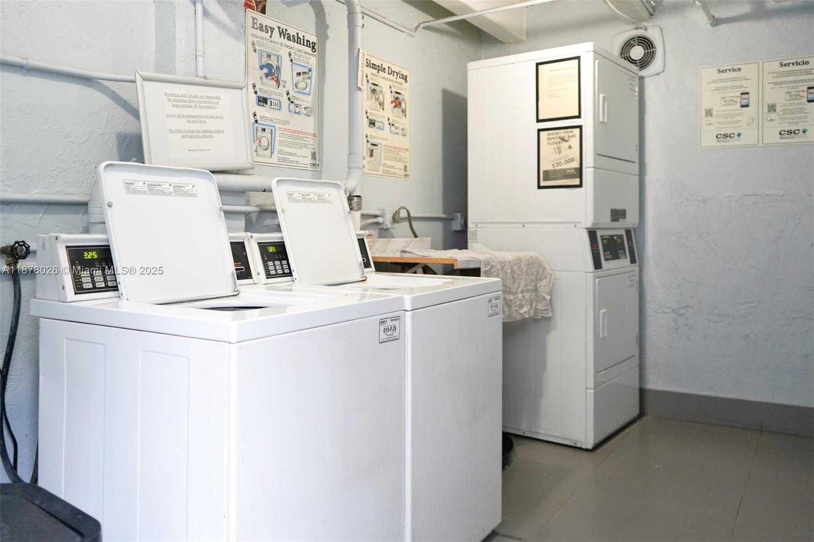 Small Image of 221 MERIDIAN AVE #211, Miami Beach Number 16