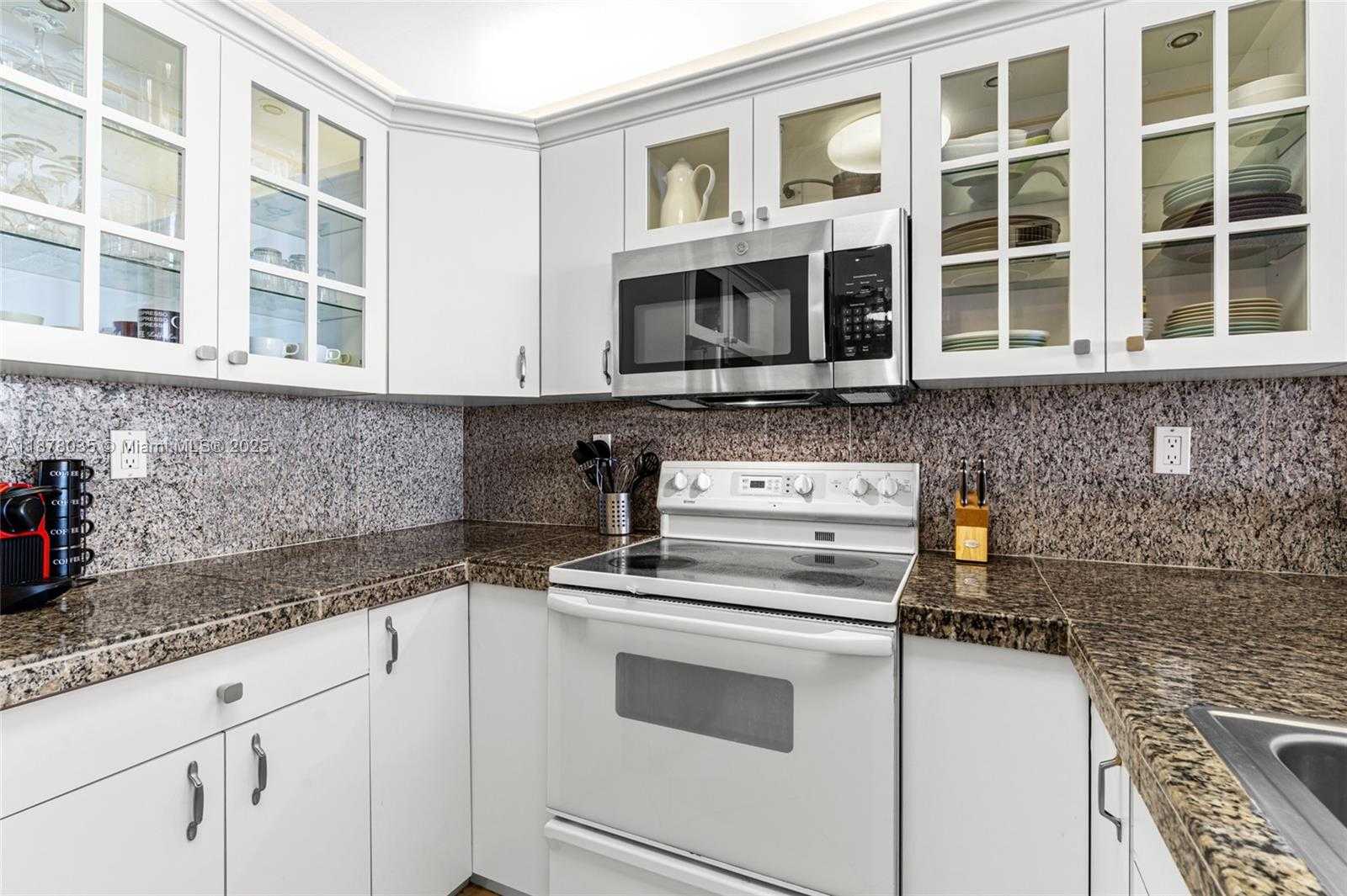 Small Image of 3725 SOUTH OCEAN DR #1609, Hollywood Number 11
