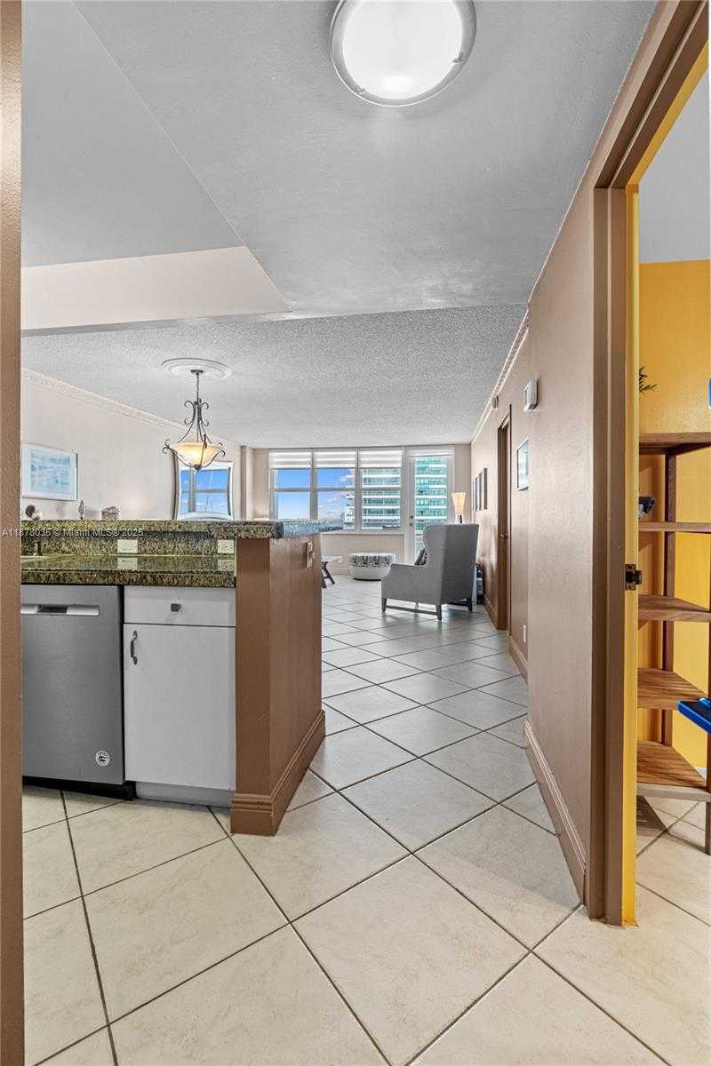Small Image of 3725 SOUTH OCEAN DR #1609, Hollywood Number 15