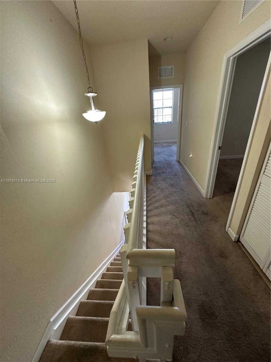 Small Image of 8938 WEST 35TH WAY, Hialeah Number 6