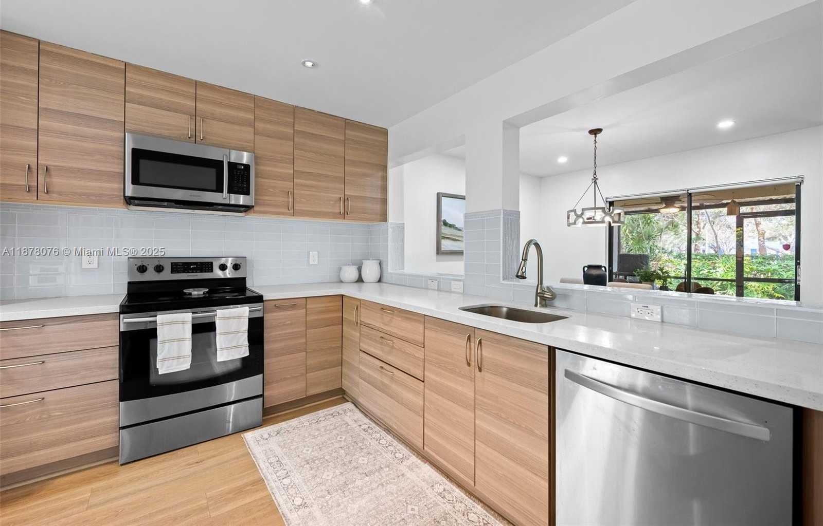 Small Image of 3005 NORTH WEST 48TH AVE #3005, Coconut Creek Number 4