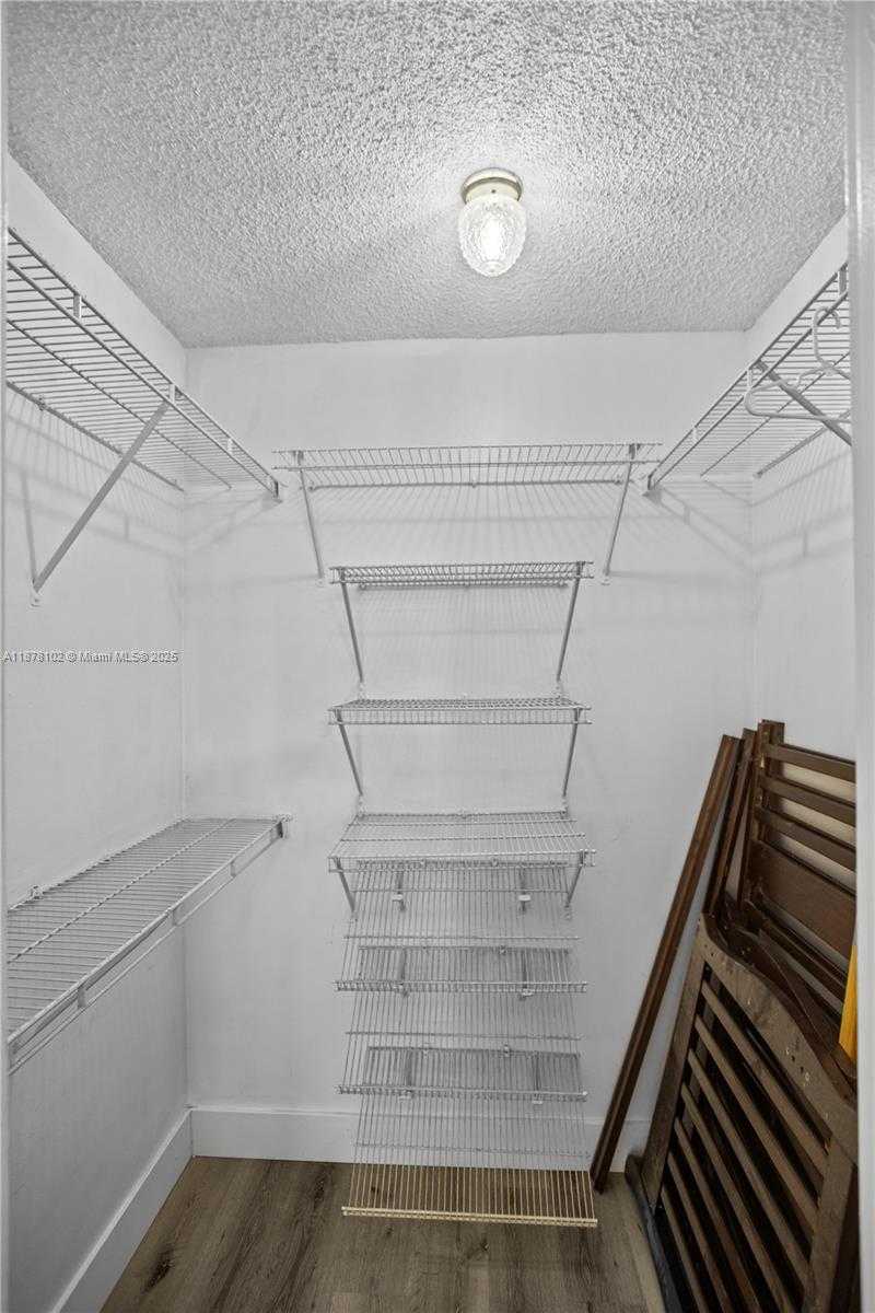 Small Image of 2101 ATLANTIC SHORES BLVD #107, Hallandale Beach Number 21