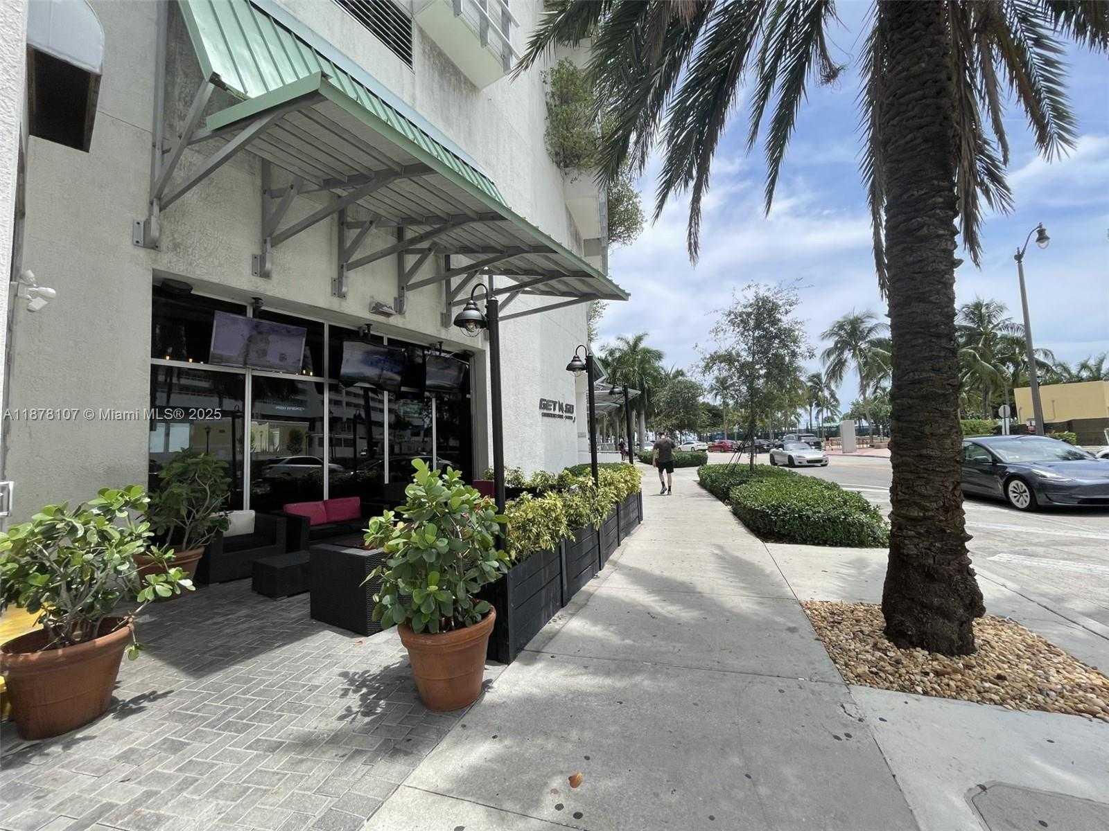 Small Image of 1750 NORTH BAYSHORE DR #2502, Miami Number 15
