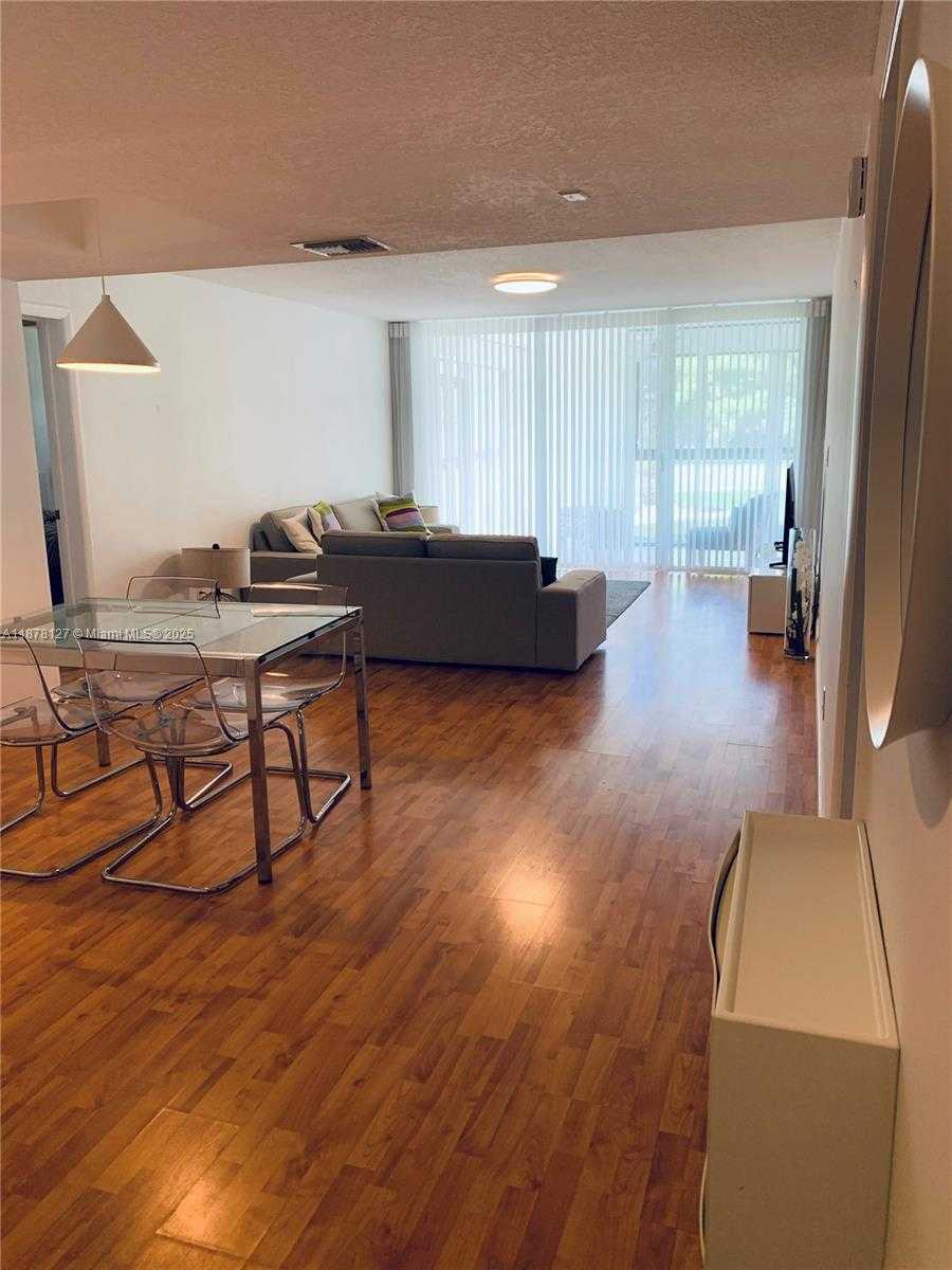 Small Image of 16500 GOLF CLUB RD #101, Weston Number 10