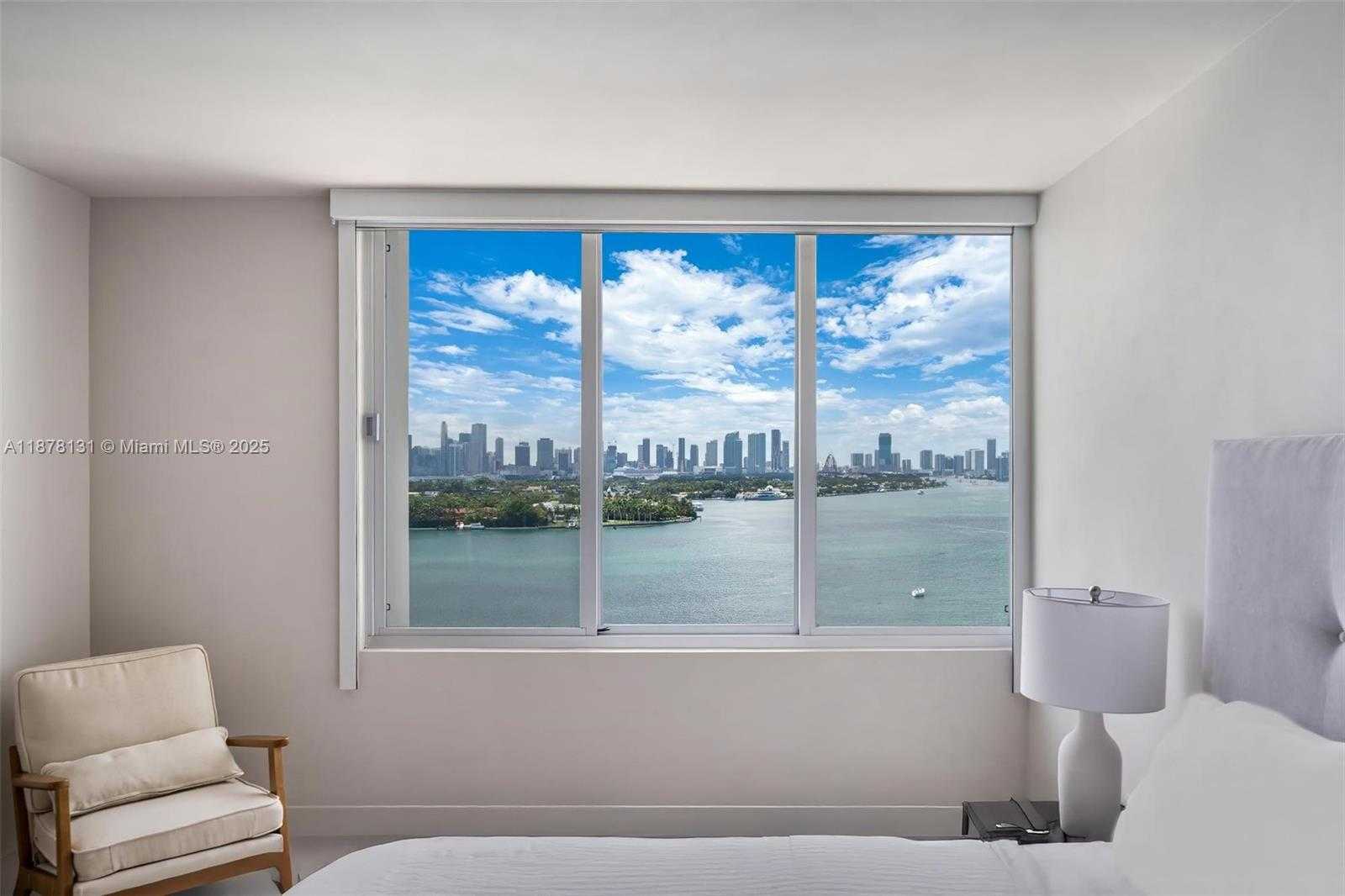 Small Image of 1000 WEST AVE #1515, Miami Beach Number 12