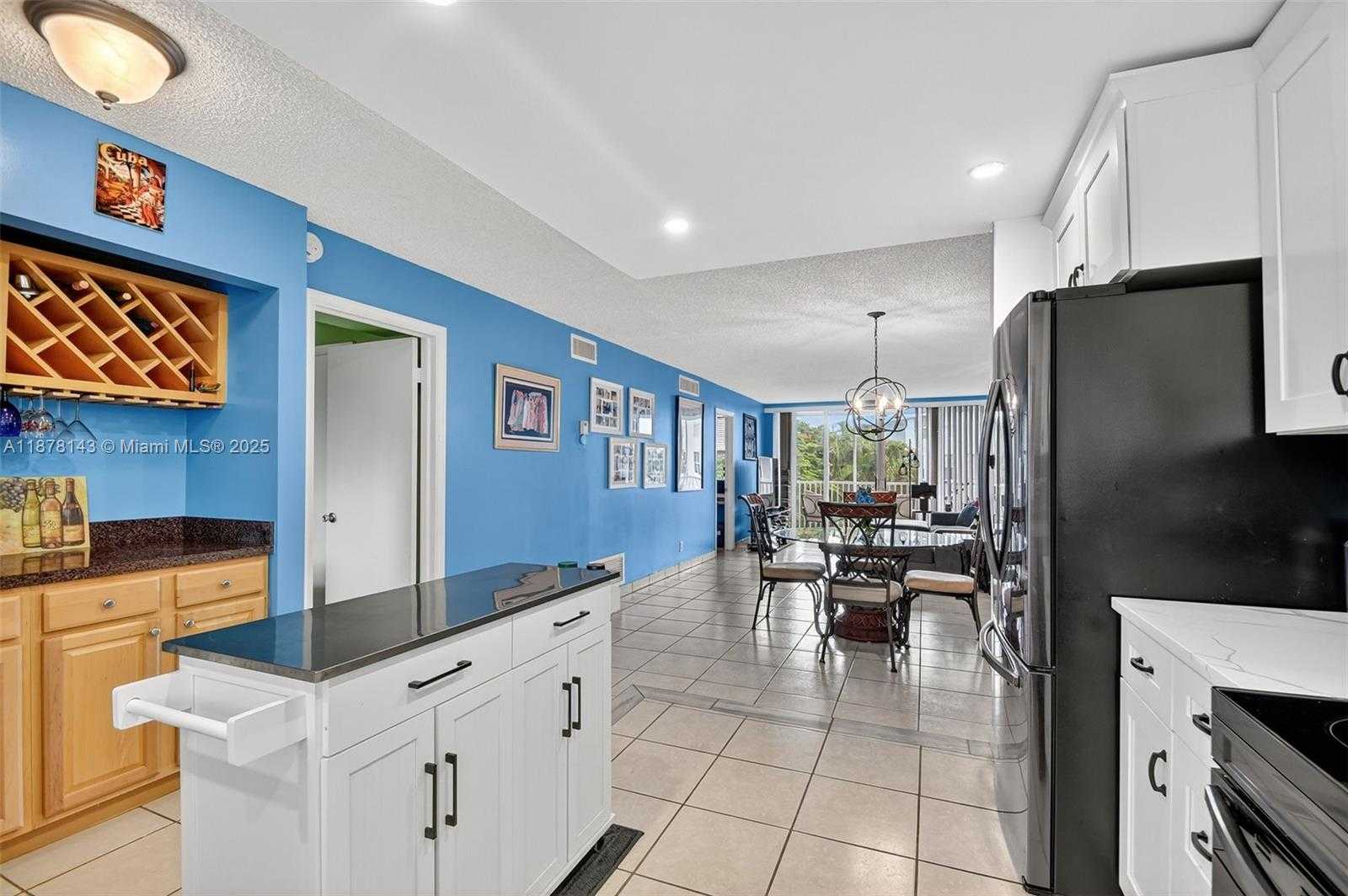 Small Image of 2000 SOUTH FEDERAL HWY #304, Boynton Beach Number 5