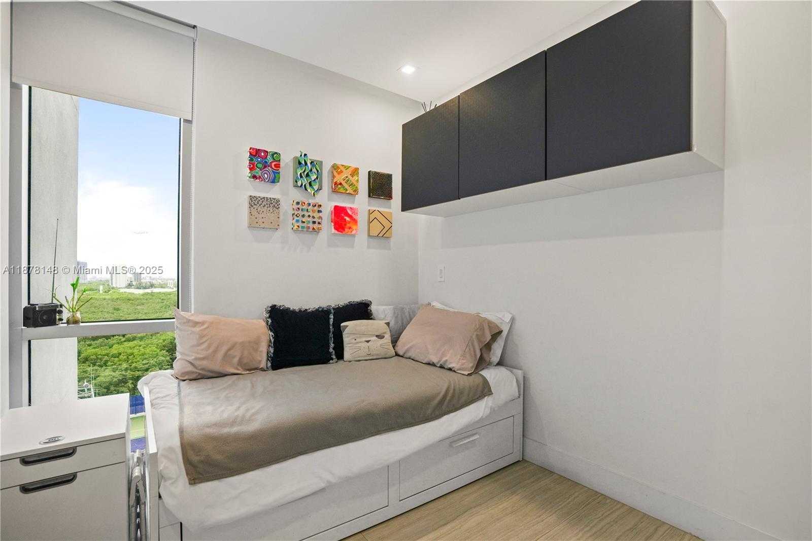 Small Image of 16385 BISCAYNE BLVD #1601, North Miami Beach Number 26