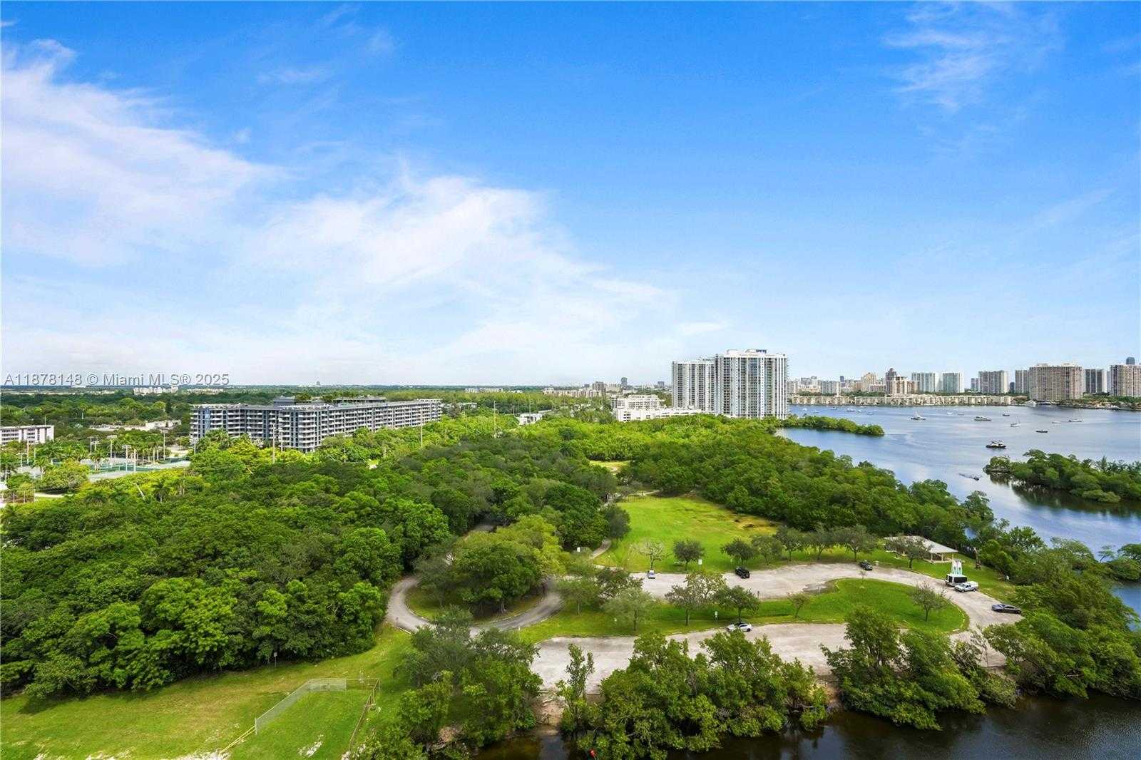 Small Image of 16385 BISCAYNE BLVD #1601, North Miami Beach Number 33