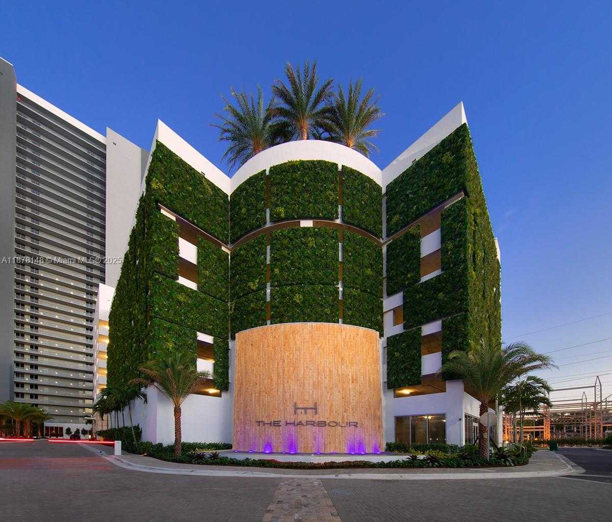 Small Image of 16385 BISCAYNE BLVD #1601, North Miami Beach Number 43
