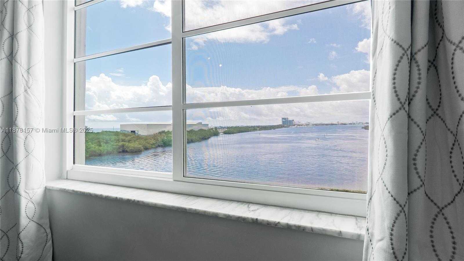 Small Image of 500 BAYVIEW DR #732, Sunny Isles Beach Number 24
