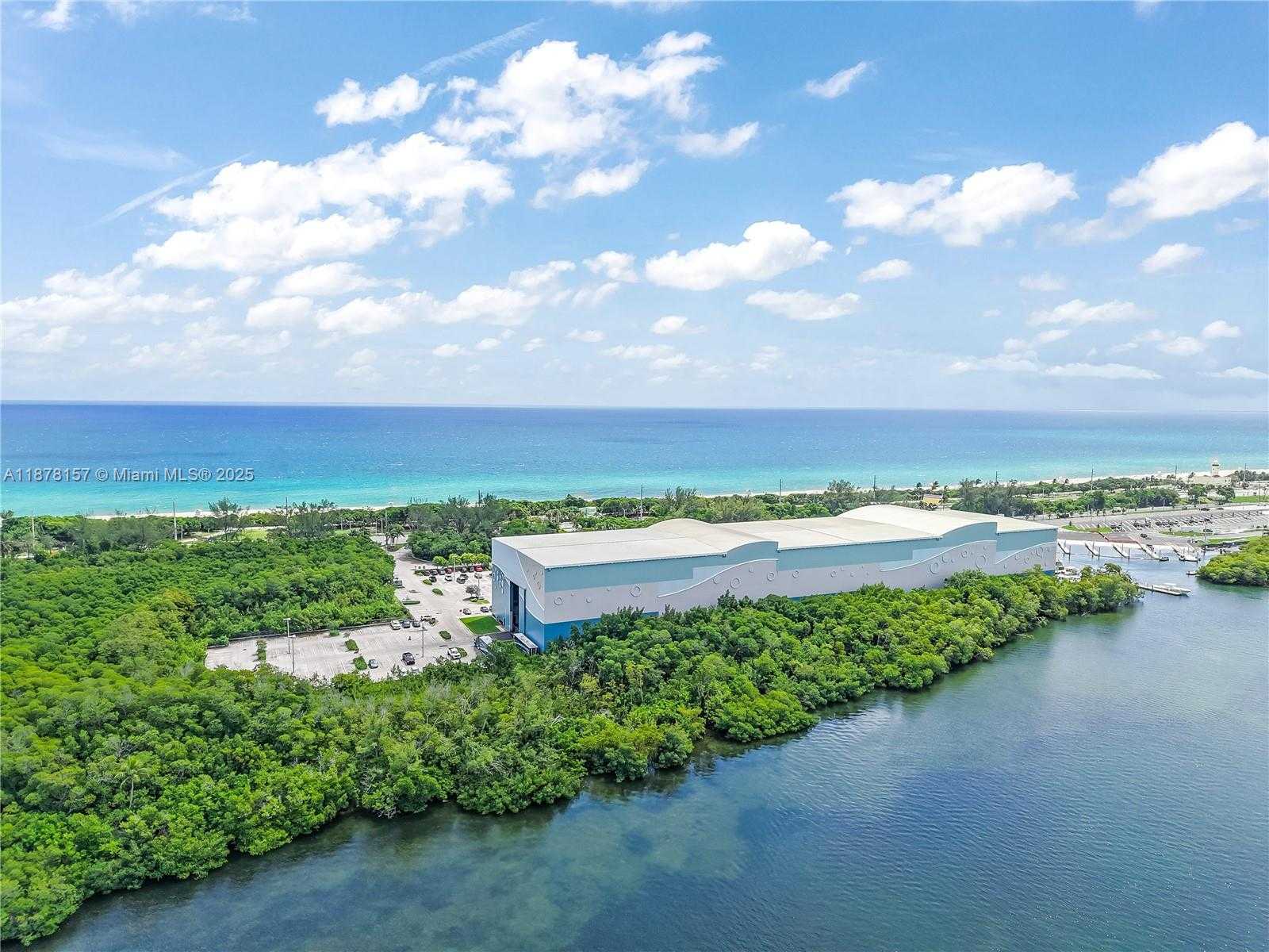 Small Image of 500 BAYVIEW DR #732, Sunny Isles Beach Number 30