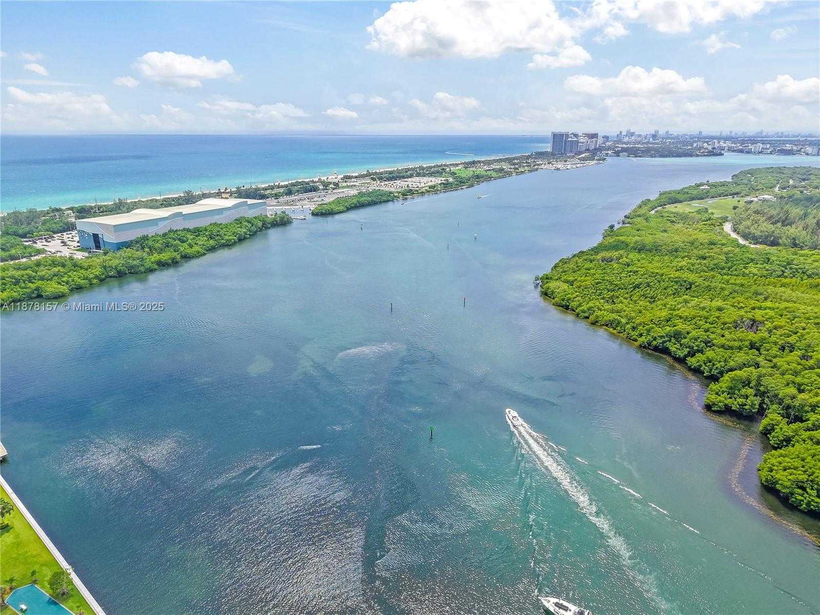 Small Image of 500 BAYVIEW DR #732, Sunny Isles Beach Number 31
