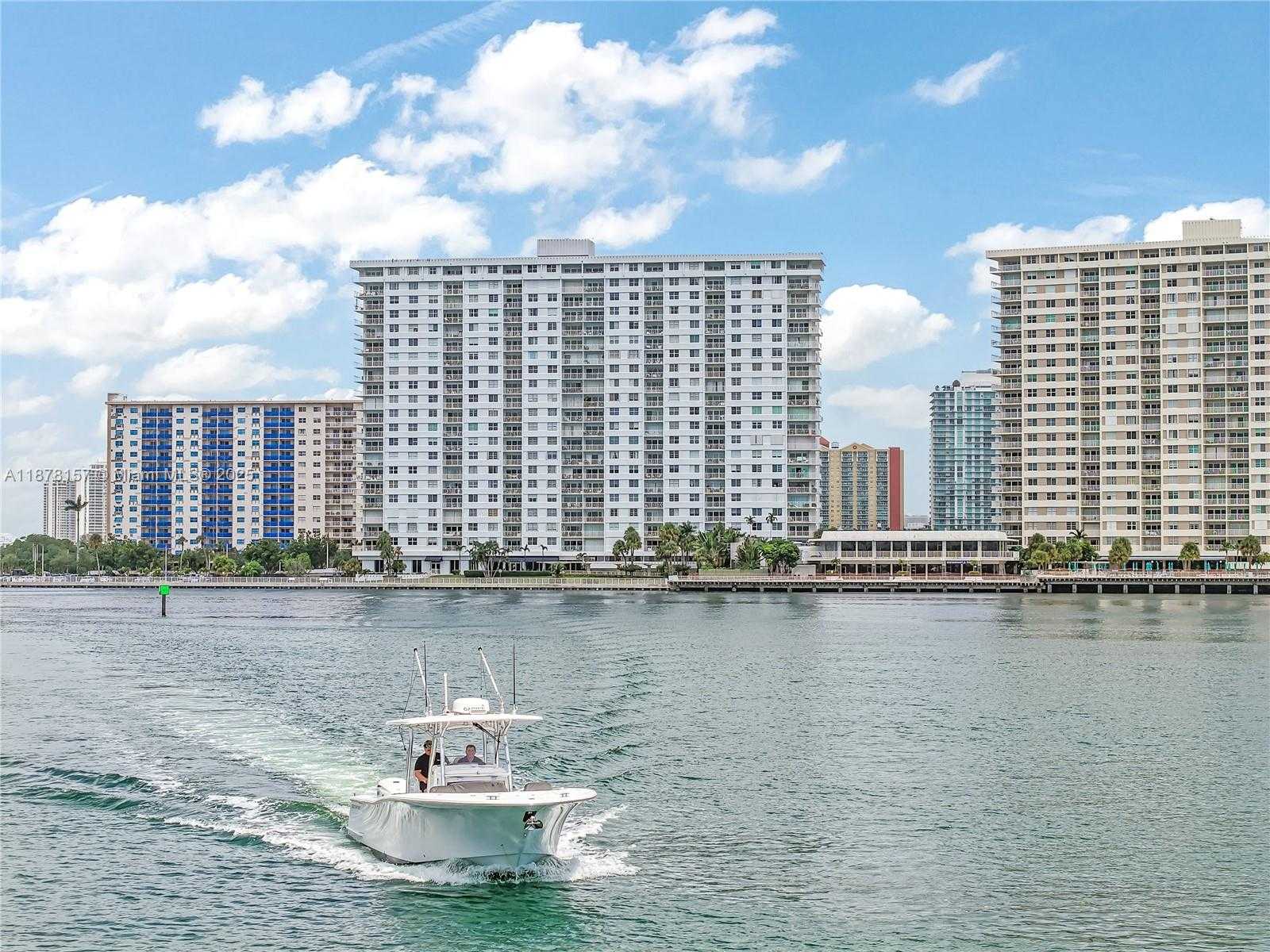 Small Image of 500 BAYVIEW DR #732, Sunny Isles Beach Number 33